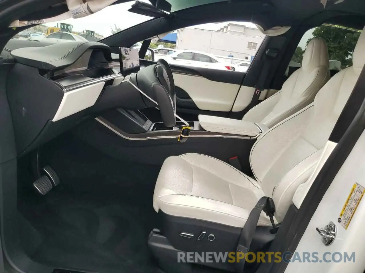 7 Photograph of a damaged car 7SAXCBE62NF331639 TESLA MODEL X 2022