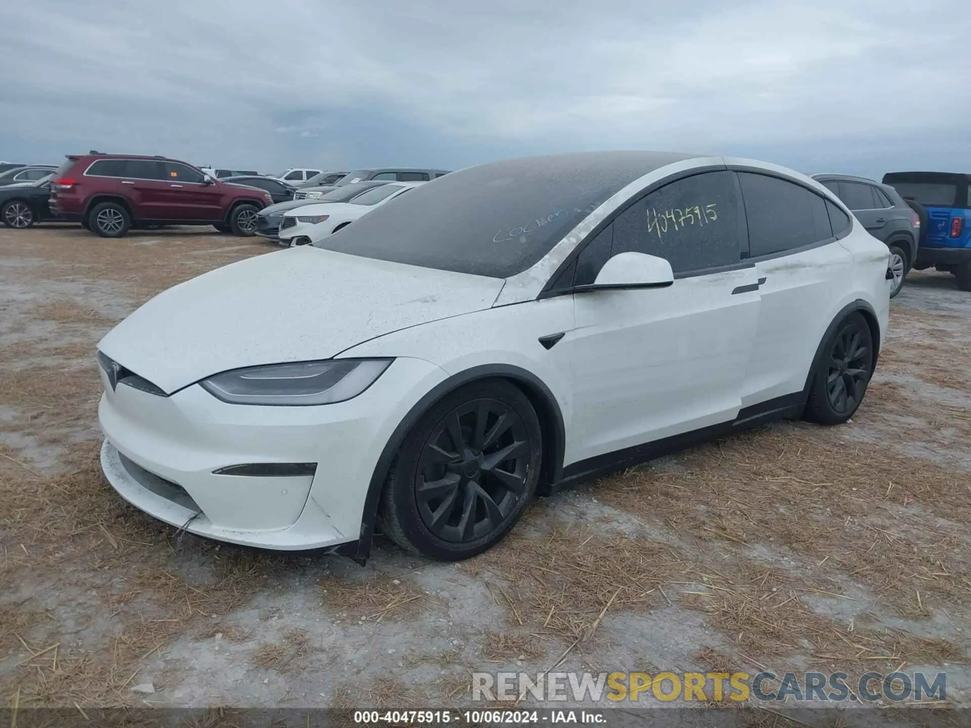 2 Photograph of a damaged car 7SAXCBE62NF333598 TESLA MODEL X 2022