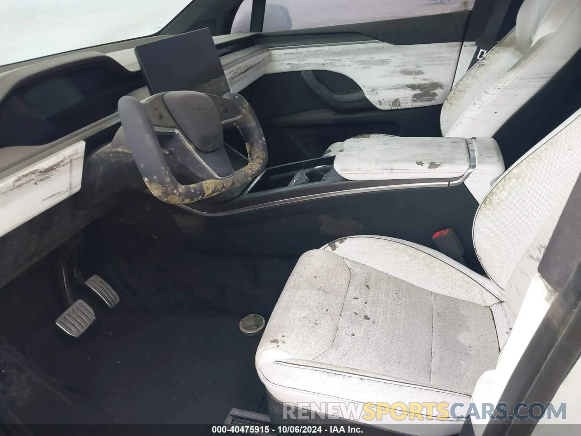 5 Photograph of a damaged car 7SAXCBE62NF333598 TESLA MODEL X 2022
