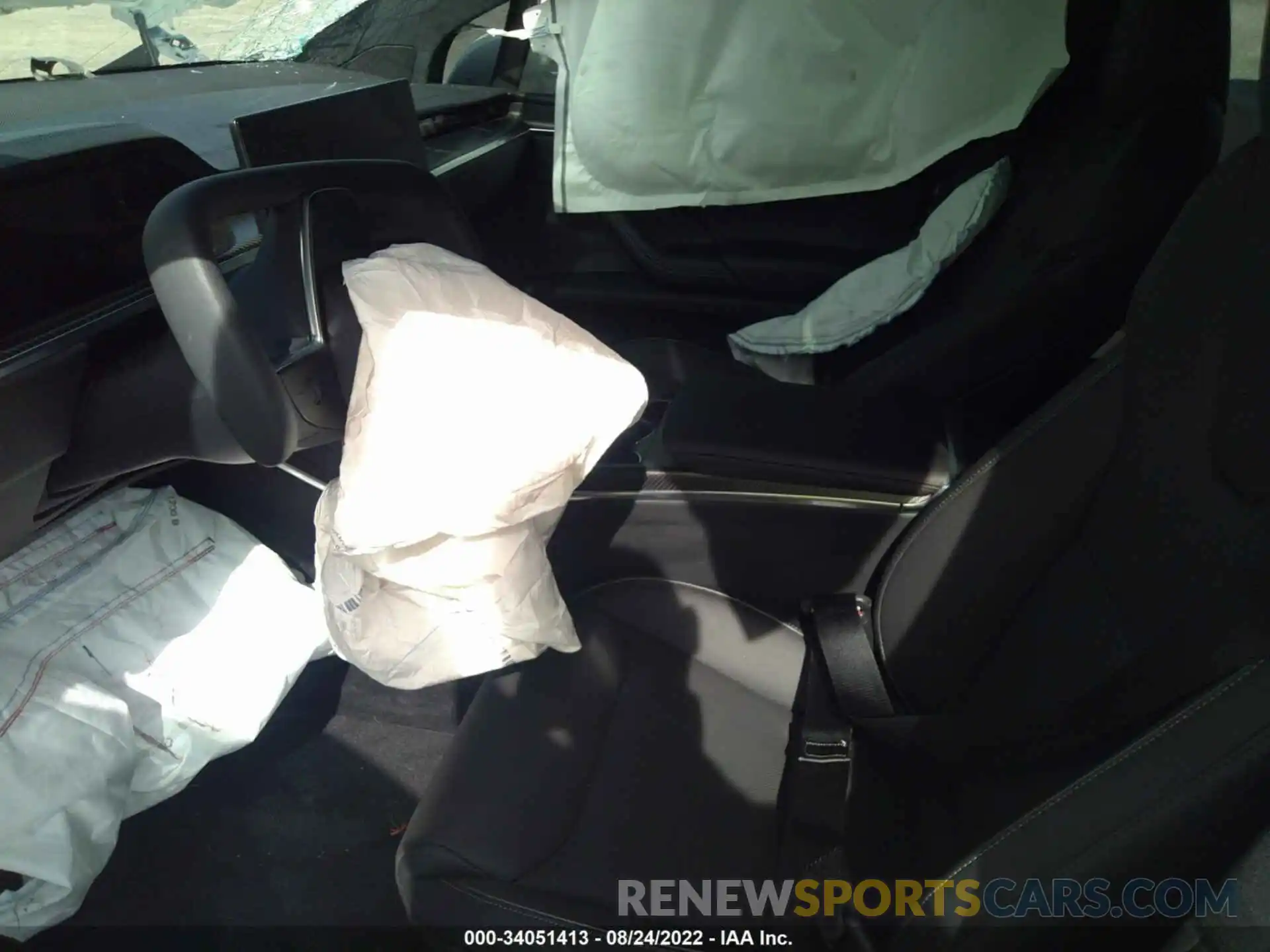 5 Photograph of a damaged car 7SAXCBE62NF342091 TESLA MODEL X 2022