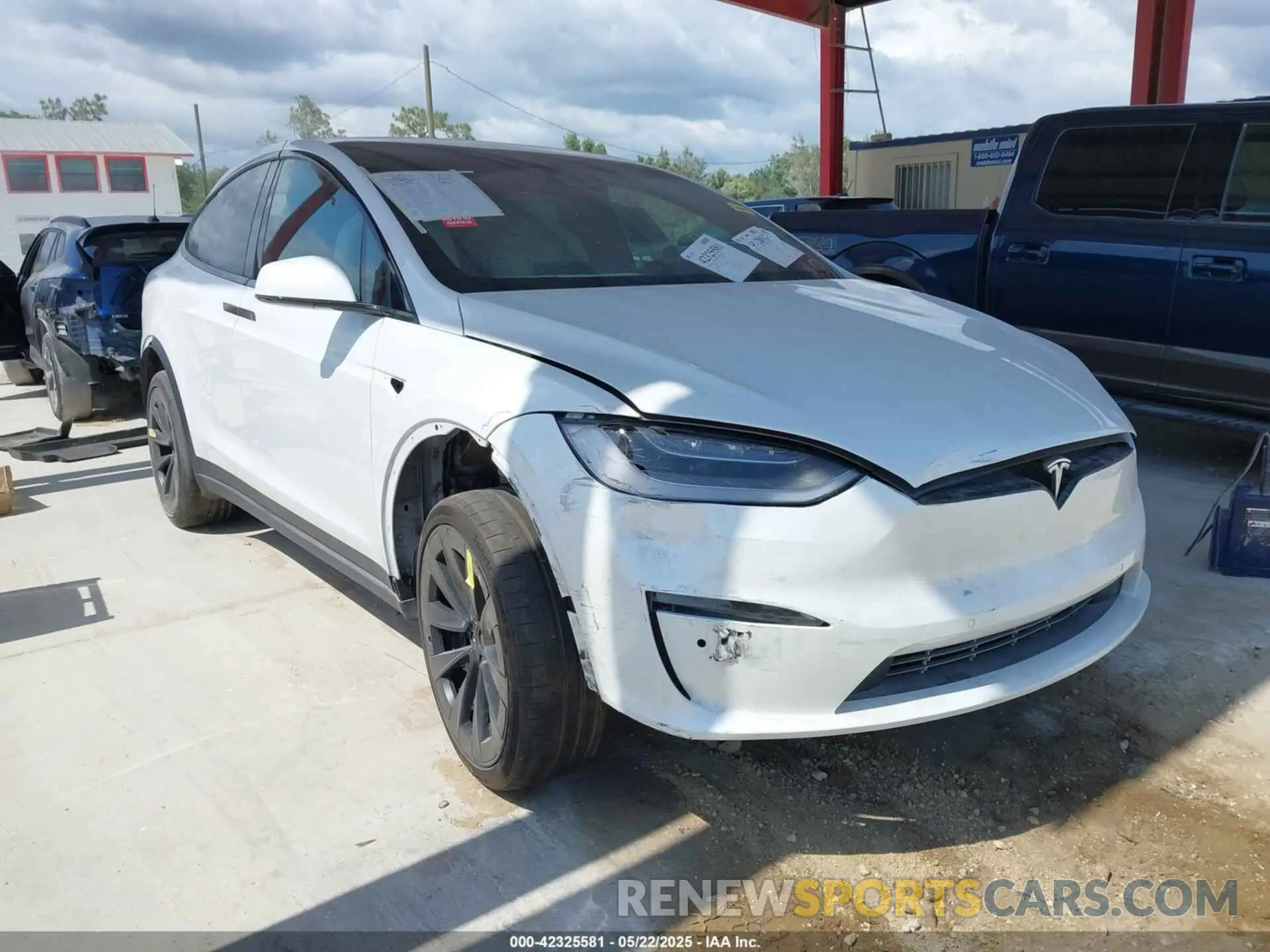 1 Photograph of a damaged car 7SAXCBE63NF356730 TESLA MODEL X 2022