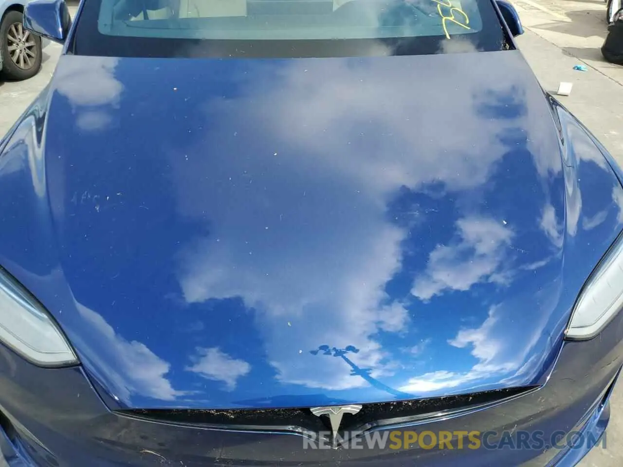 11 Photograph of a damaged car 7SAXCBE64NF329505 TESLA MODEL X 2022