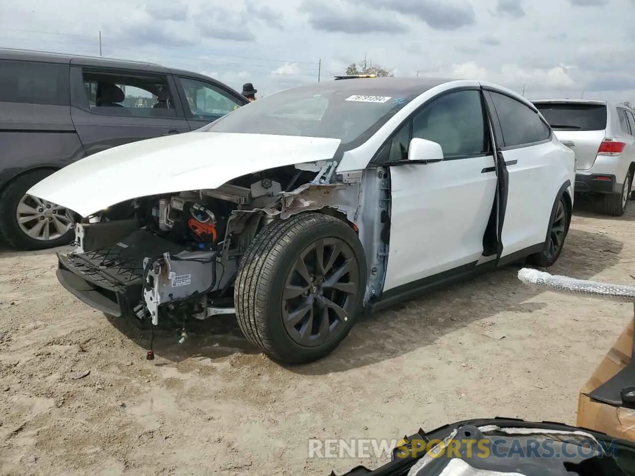 1 Photograph of a damaged car 7SAXCBE64NF344165 TESLA MODEL X 2022