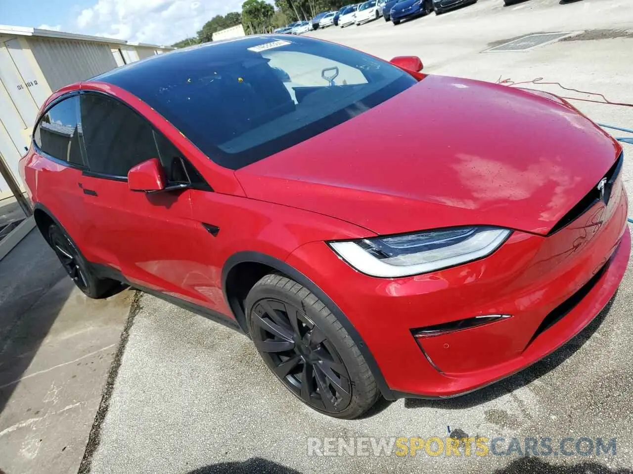4 Photograph of a damaged car 7SAXCBE64NF358499 TESLA MODEL X 2022