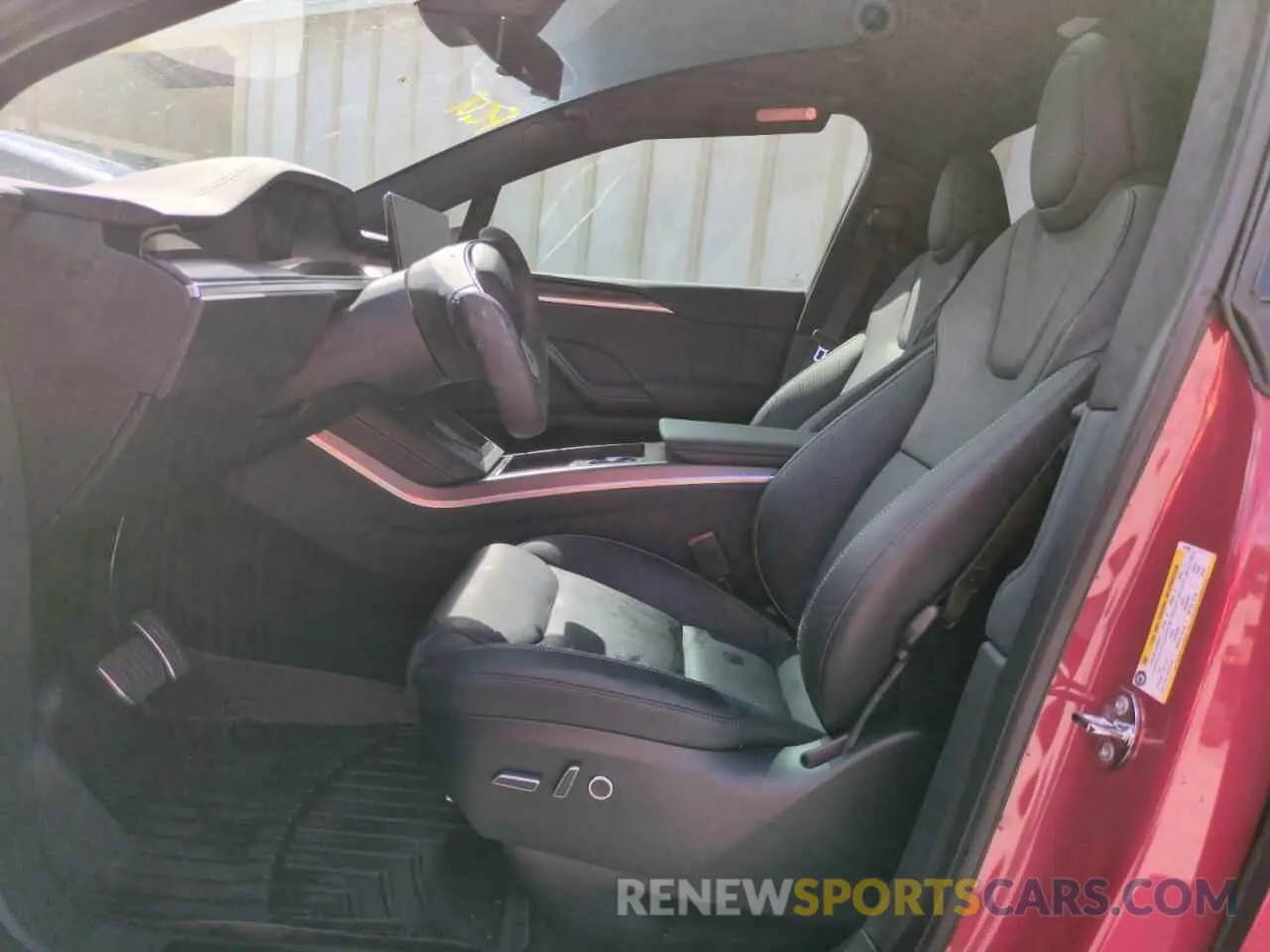 7 Photograph of a damaged car 7SAXCBE64NF358499 TESLA MODEL X 2022