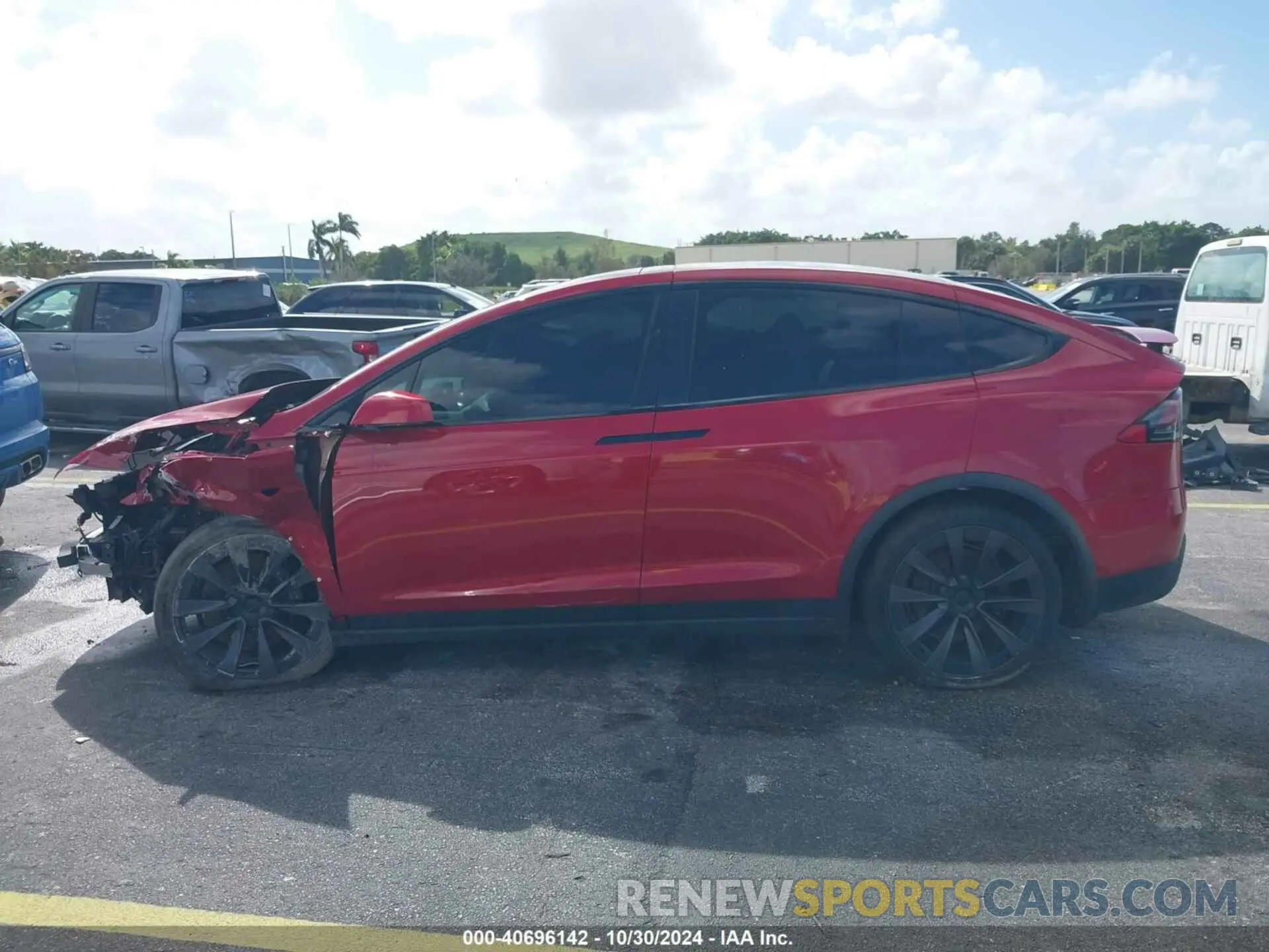 14 Photograph of a damaged car 7SAXCBE65NF332929 TESLA MODEL X 2022