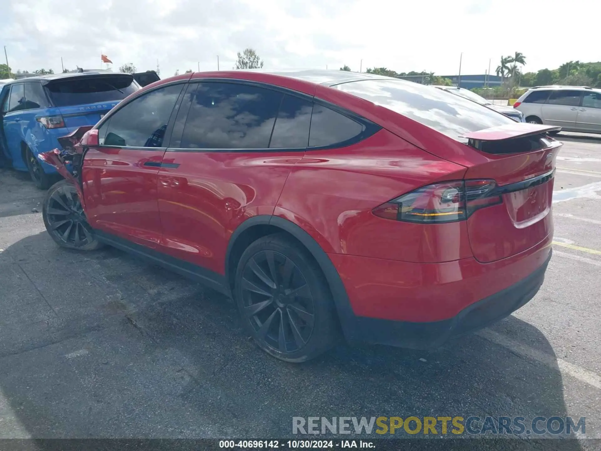 3 Photograph of a damaged car 7SAXCBE65NF332929 TESLA MODEL X 2022