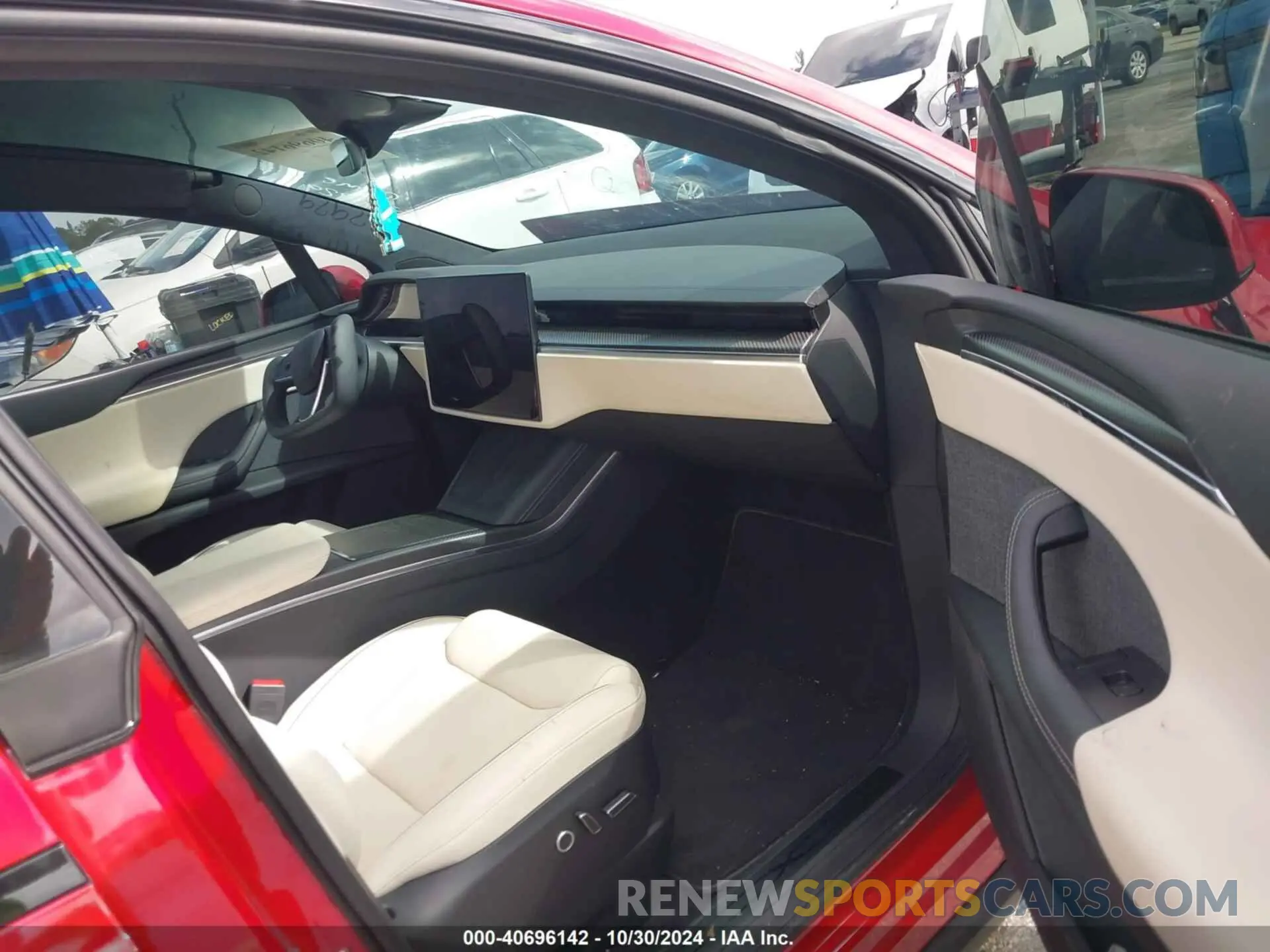 5 Photograph of a damaged car 7SAXCBE65NF332929 TESLA MODEL X 2022