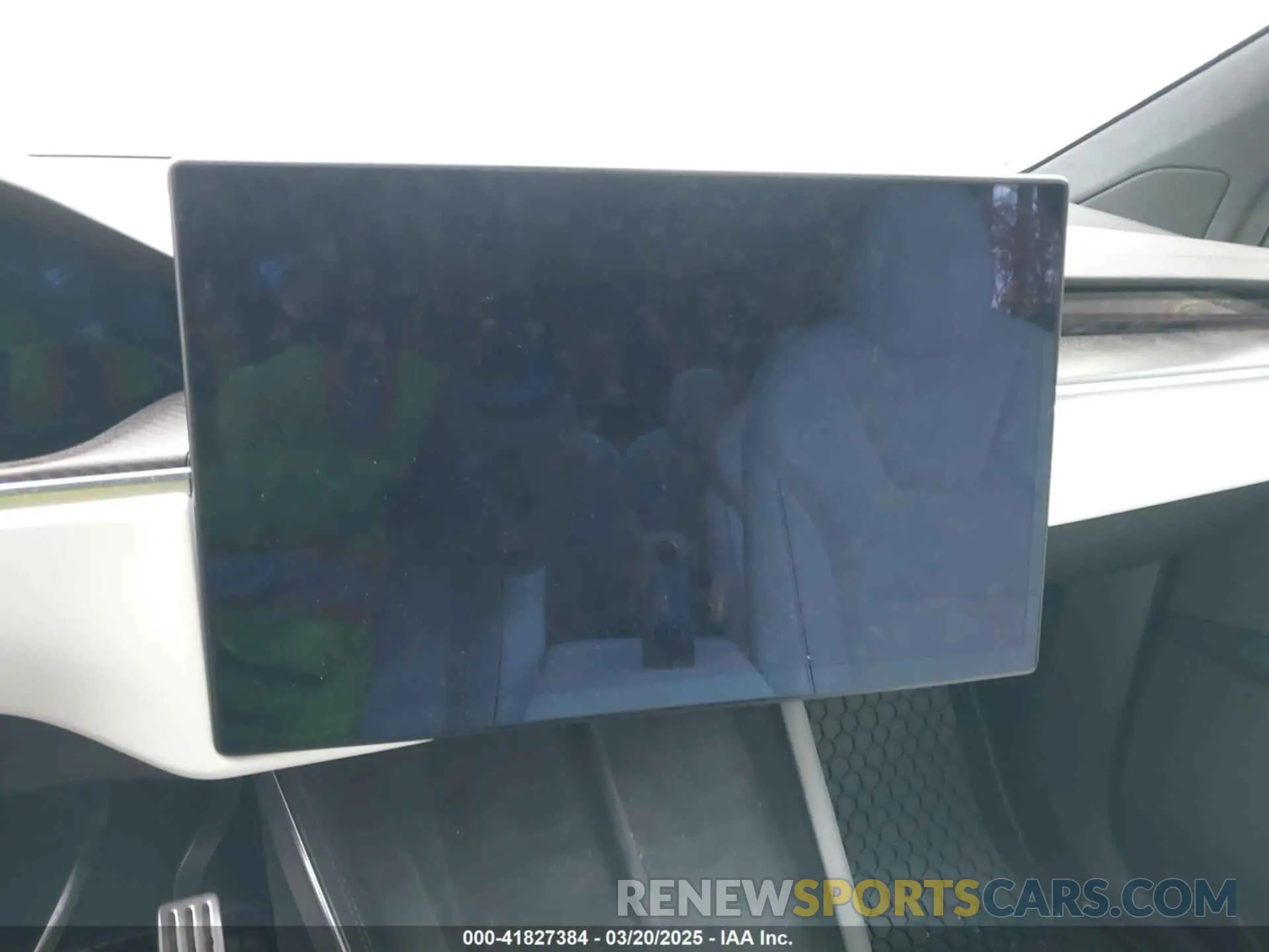 18 Photograph of a damaged car 7SAXCBE65NF341601 TESLA MODEL X 2022