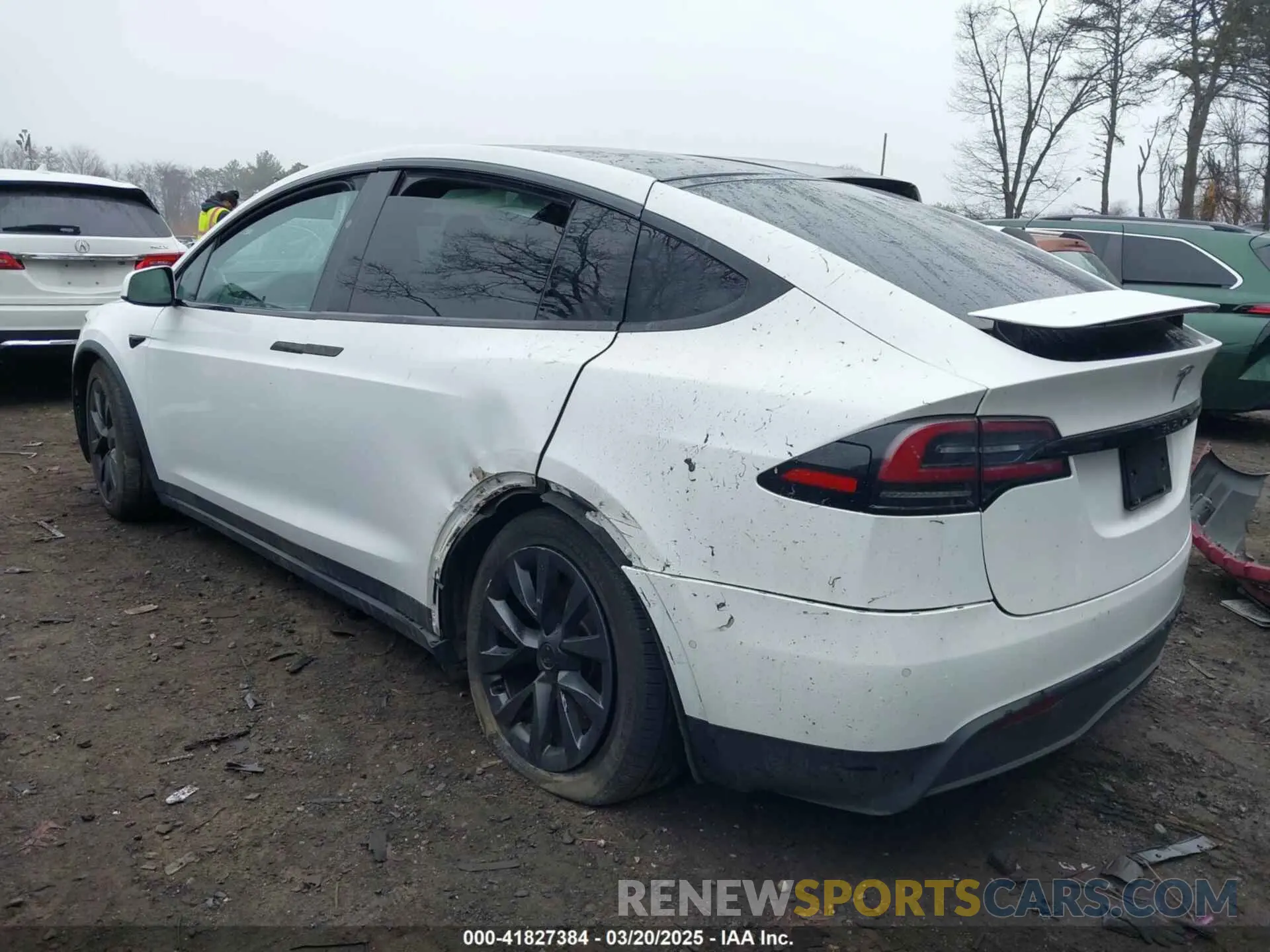 6 Photograph of a damaged car 7SAXCBE65NF341601 TESLA MODEL X 2022