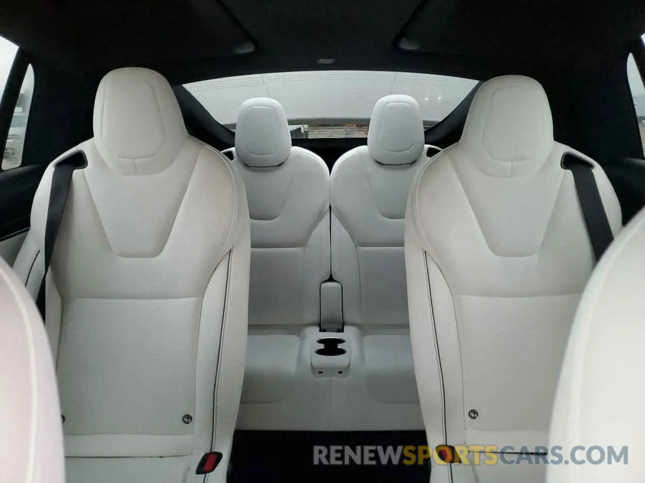 10 Photograph of a damaged car 7SAXCBE67NF333239 TESLA MODEL X 2022