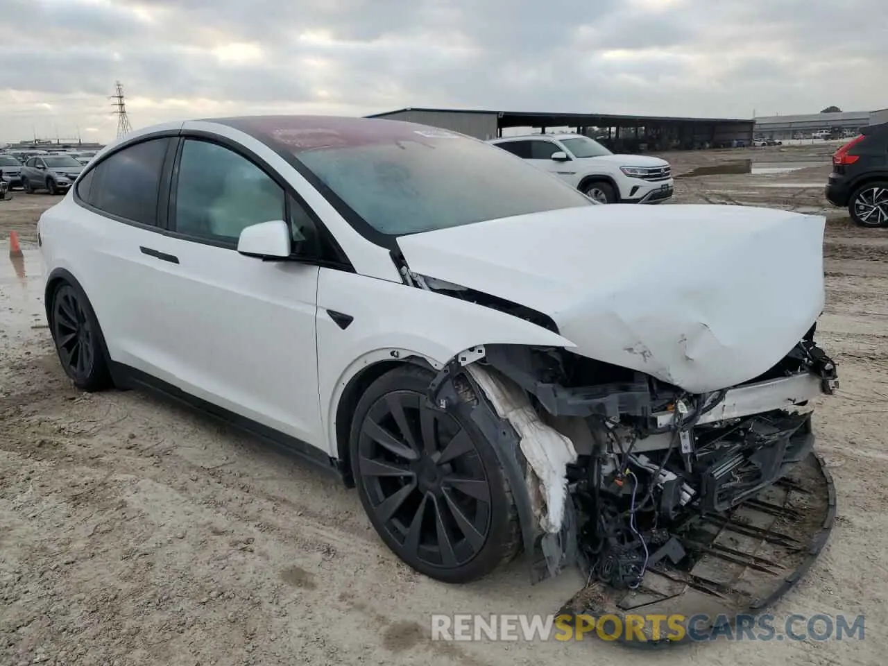 4 Photograph of a damaged car 7SAXCBE67NF333239 TESLA MODEL X 2022