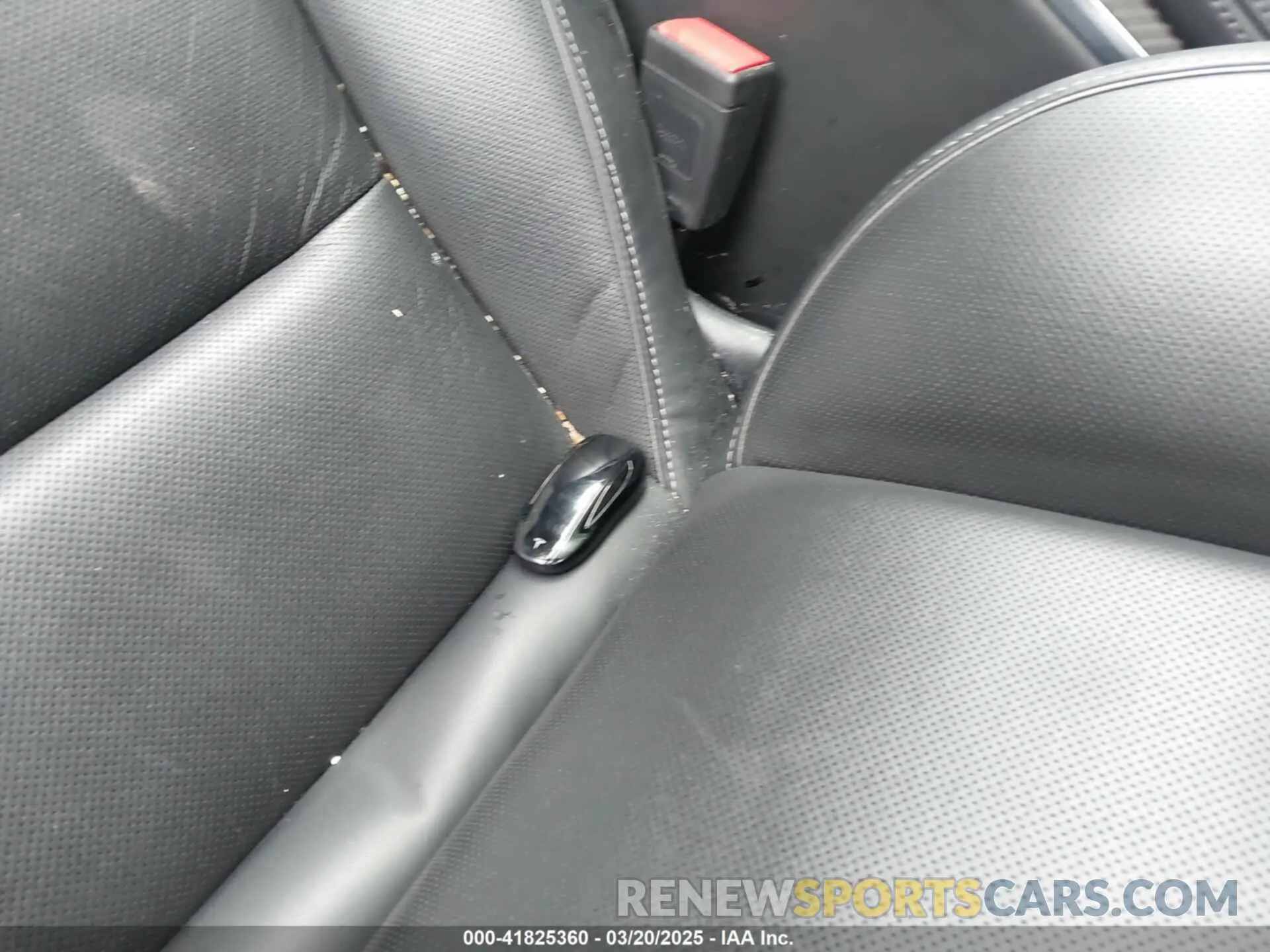 11 Photograph of a damaged car 7SAXCBE67NF339557 TESLA MODEL X 2022