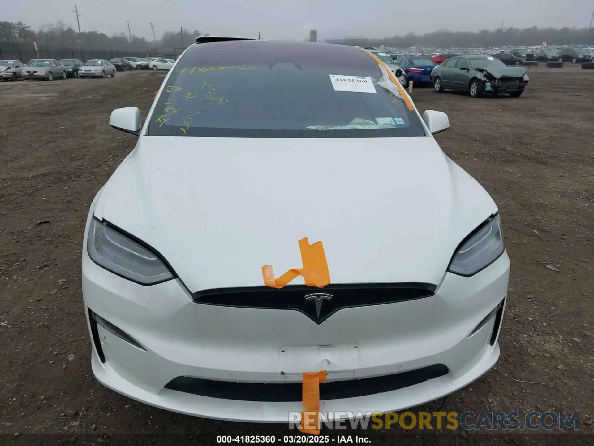 12 Photograph of a damaged car 7SAXCBE67NF339557 TESLA MODEL X 2022