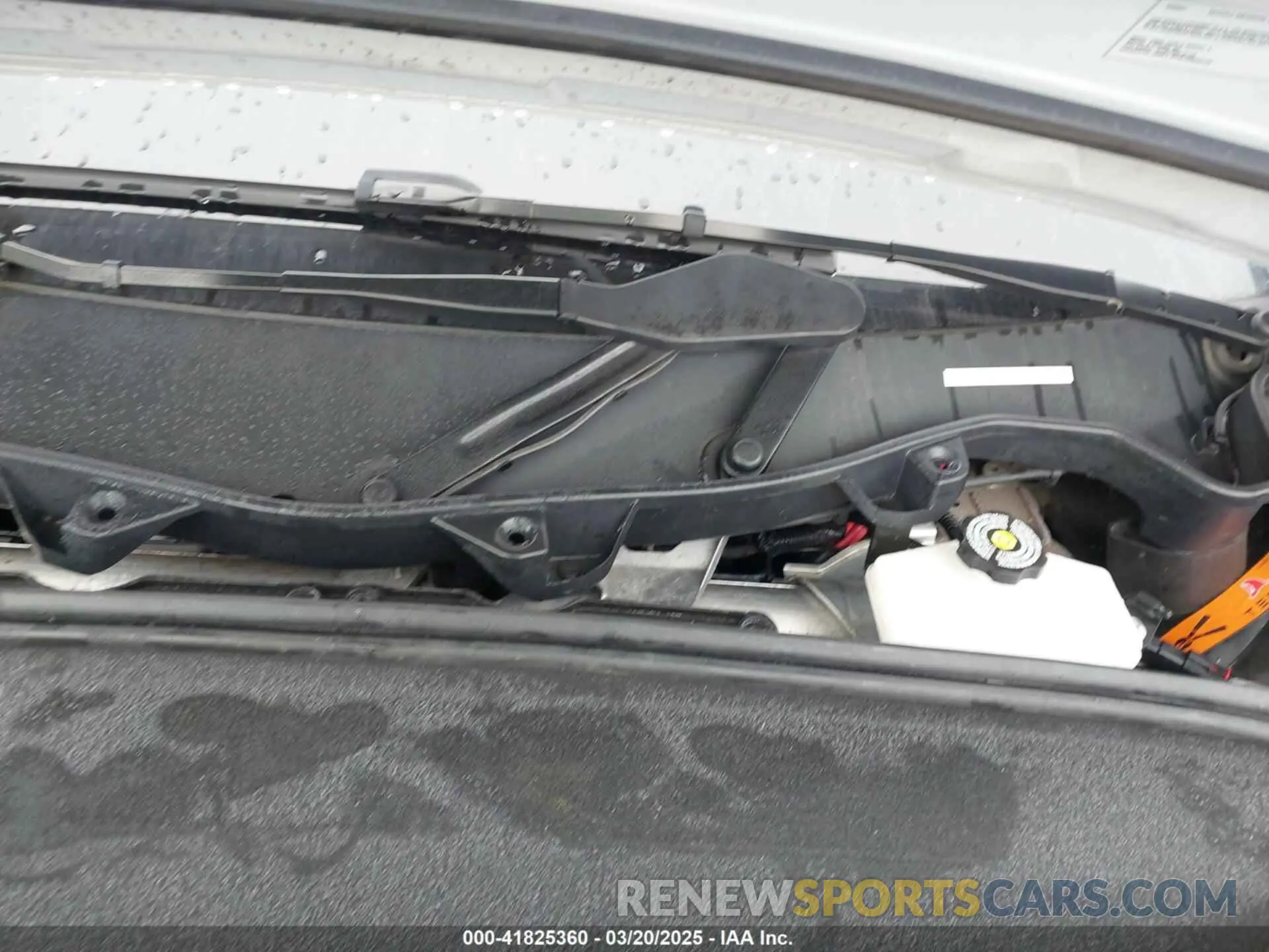 17 Photograph of a damaged car 7SAXCBE67NF339557 TESLA MODEL X 2022
