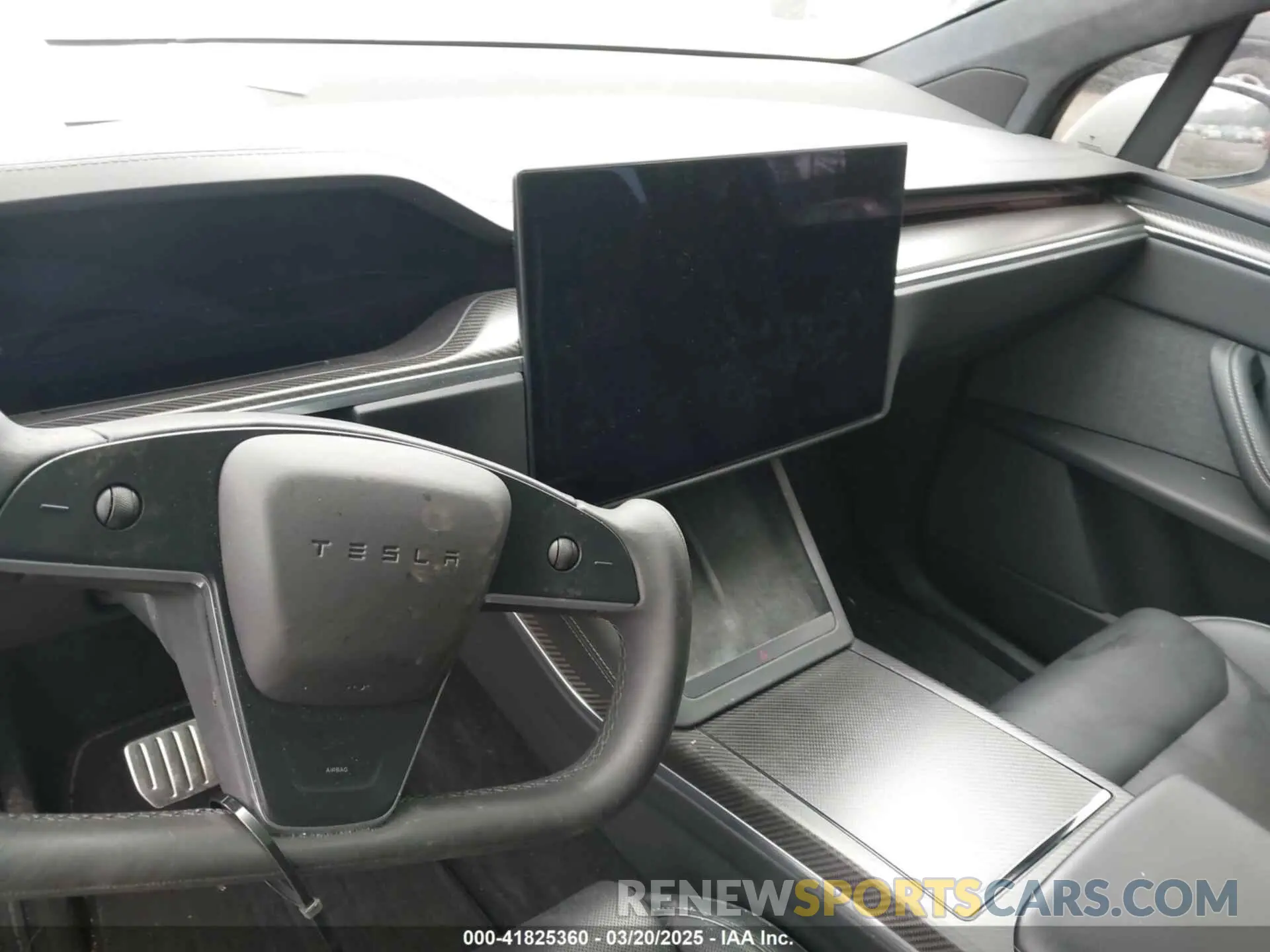 18 Photograph of a damaged car 7SAXCBE67NF339557 TESLA MODEL X 2022