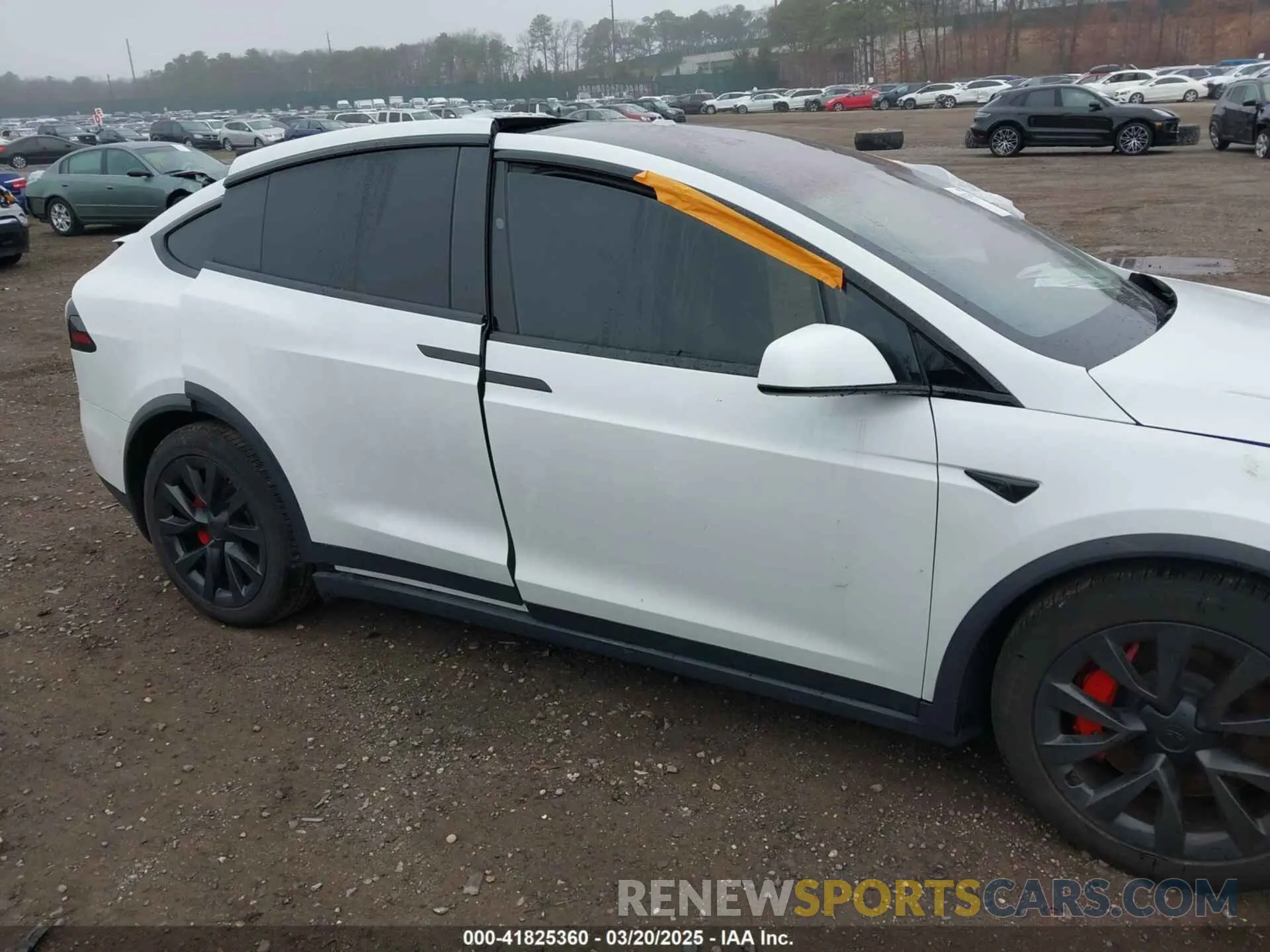 6 Photograph of a damaged car 7SAXCBE67NF339557 TESLA MODEL X 2022