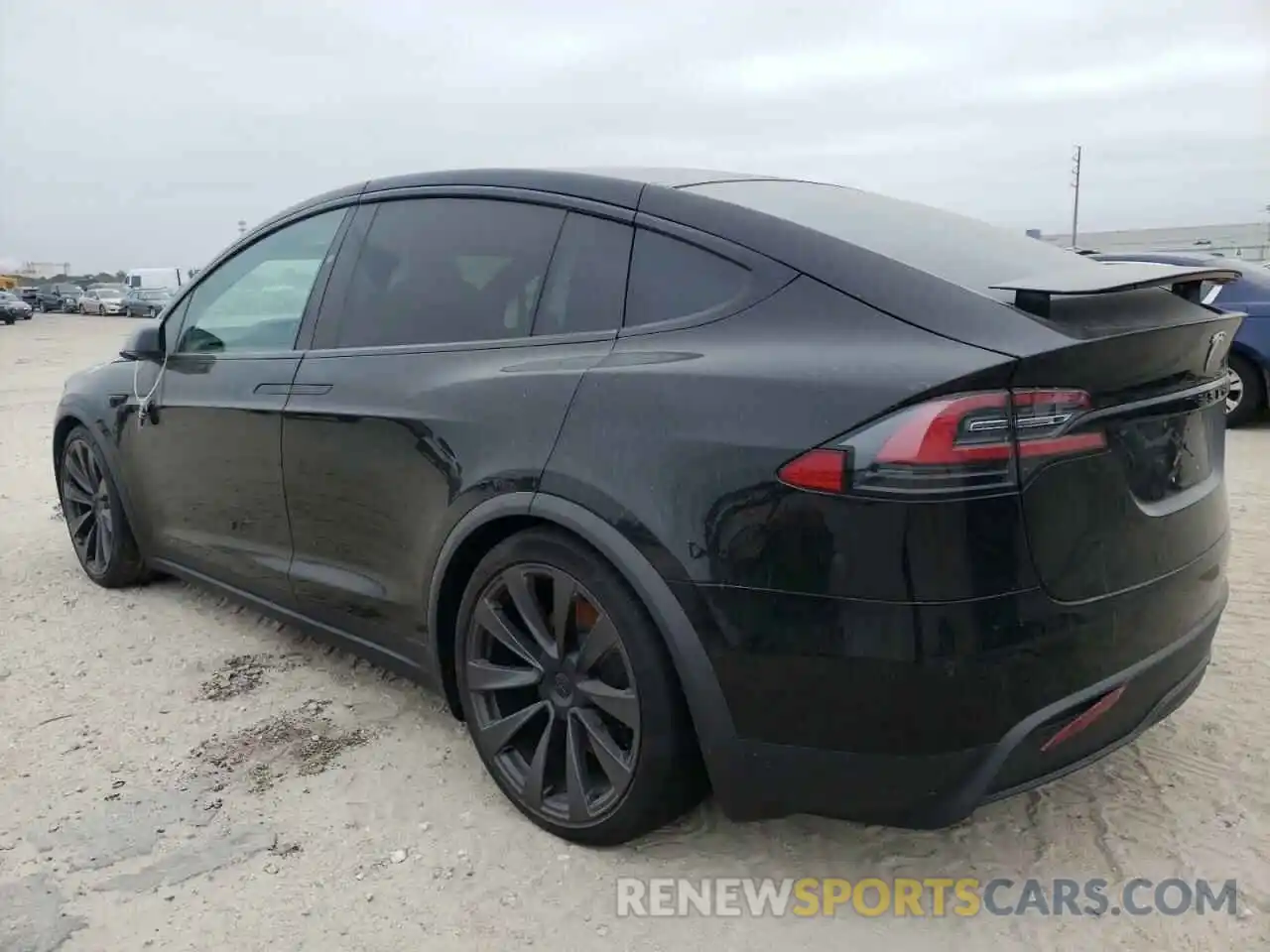 2 Photograph of a damaged car 7SAXCBE69NF332870 TESLA MODEL X 2022