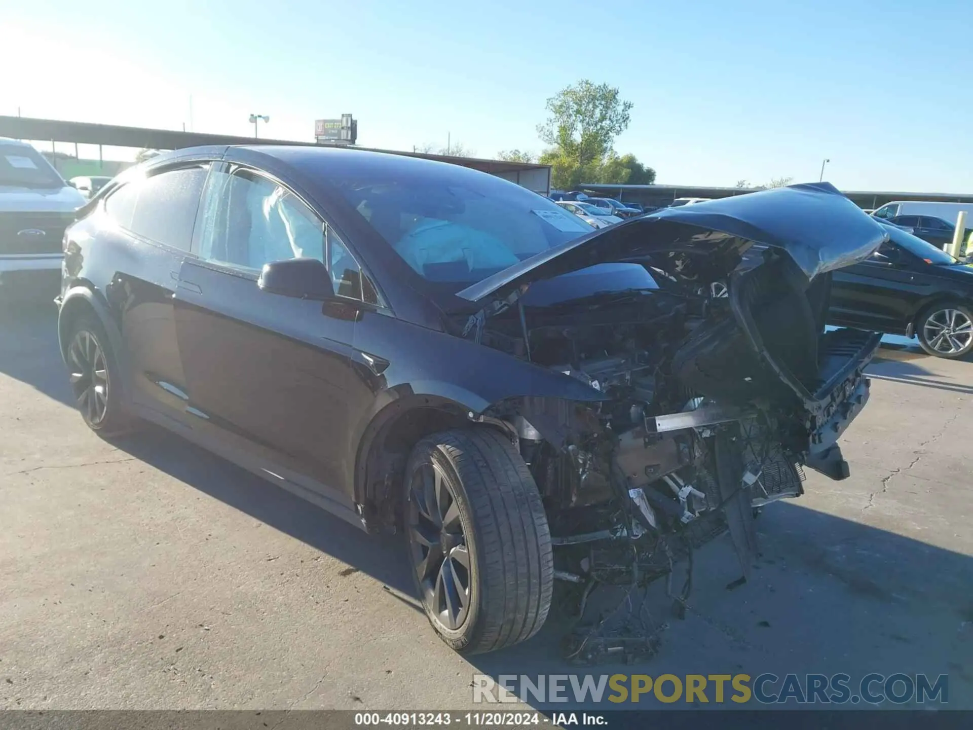 1 Photograph of a damaged car 7SAXCBE69NF332951 TESLA MODEL X 2022