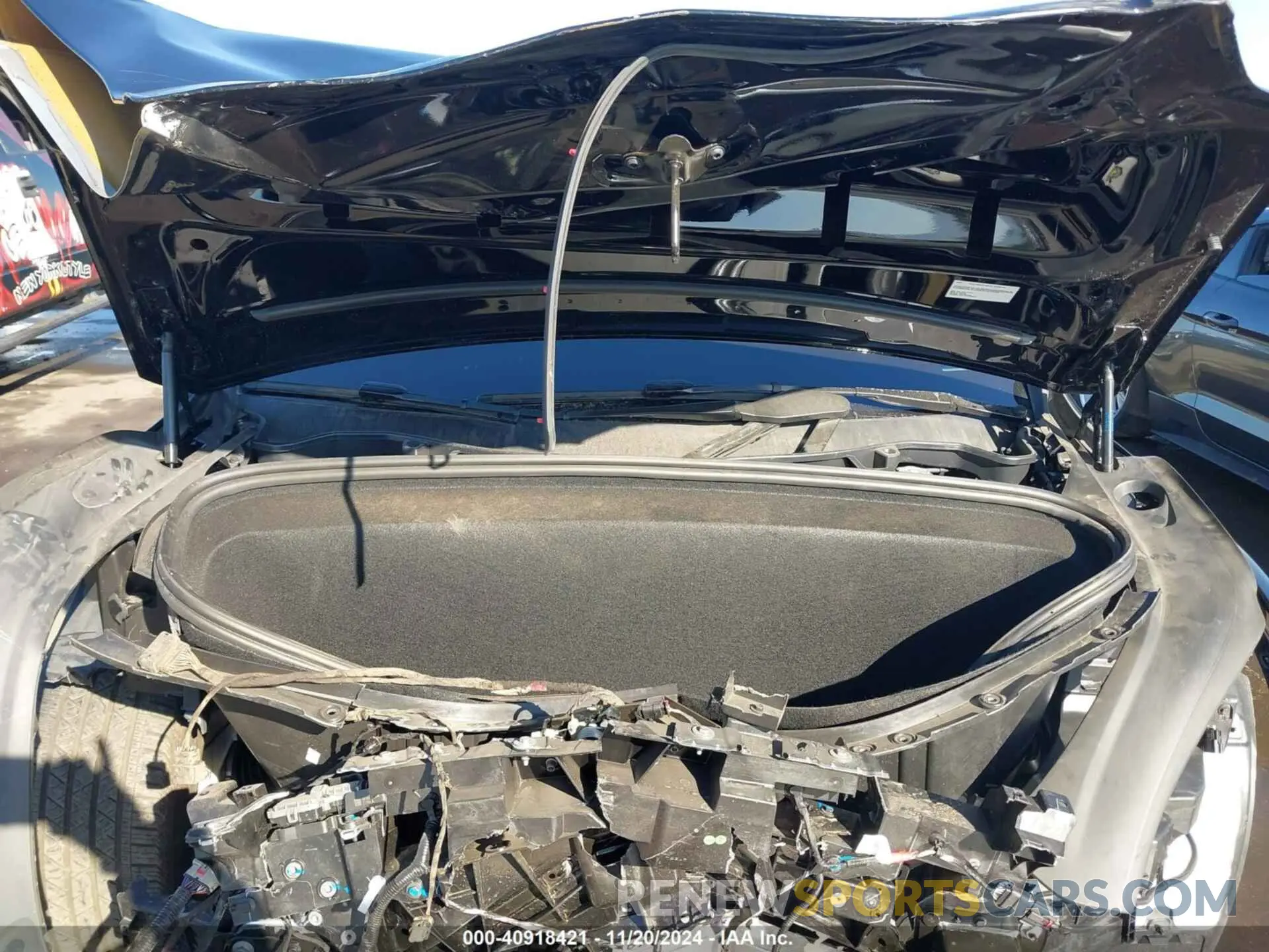 10 Photograph of a damaged car 7SAXCBE69NF349507 TESLA MODEL X 2022