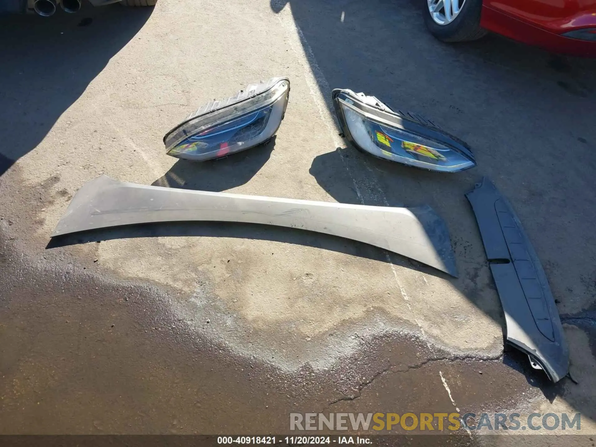 11 Photograph of a damaged car 7SAXCBE69NF349507 TESLA MODEL X 2022