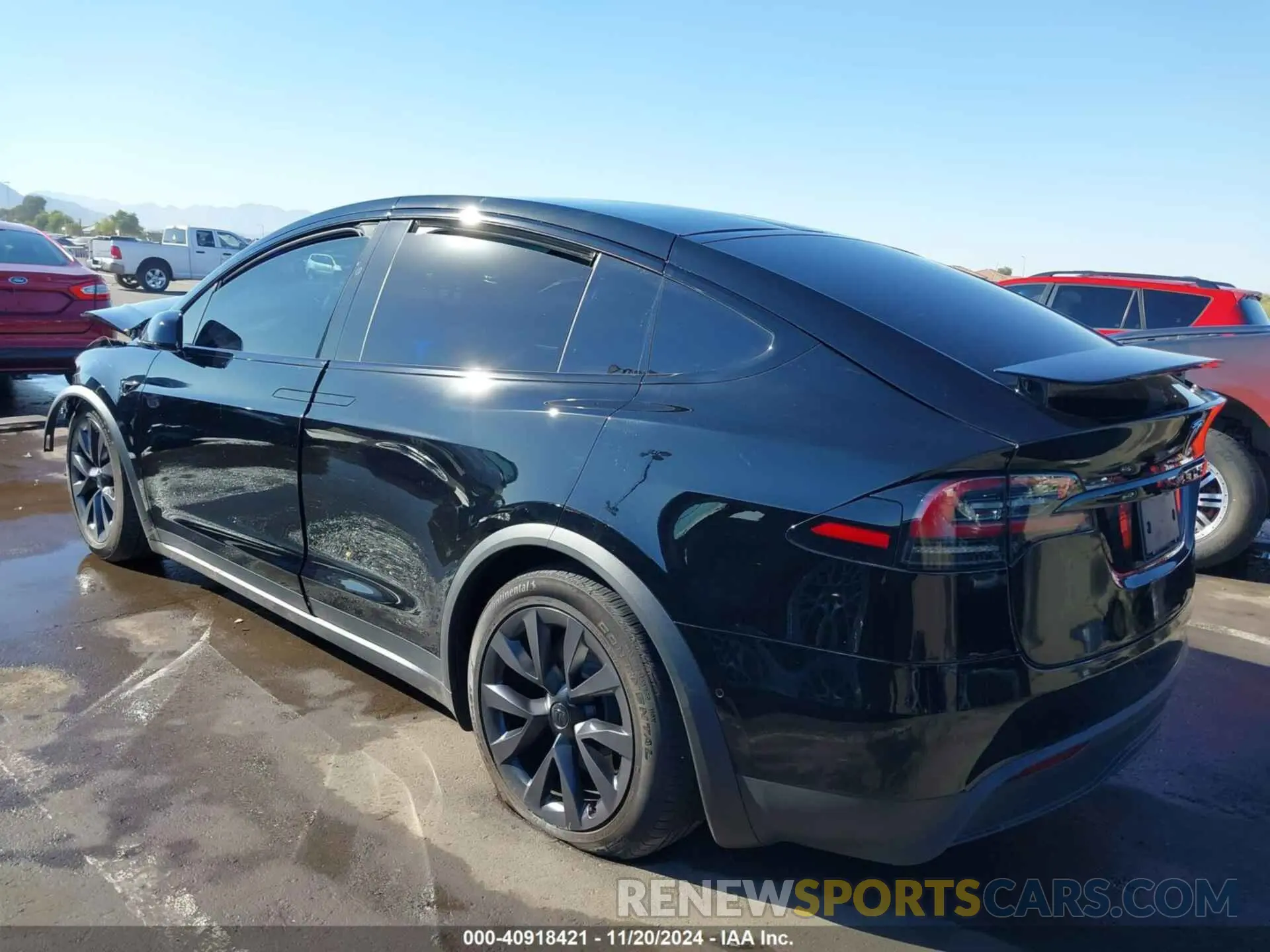 3 Photograph of a damaged car 7SAXCBE69NF349507 TESLA MODEL X 2022