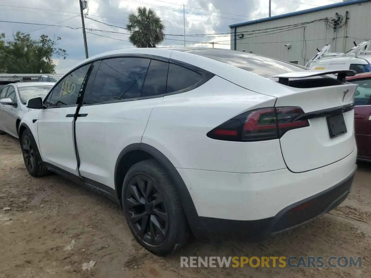 2 Photograph of a damaged car 7SAXCBE69NF354853 TESLA MODEL X 2022