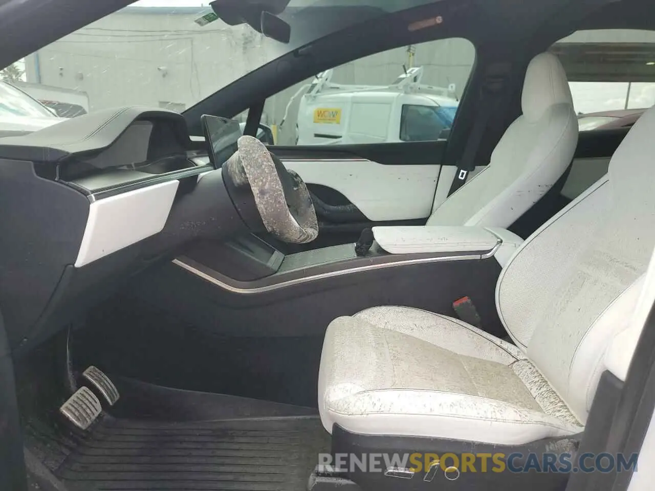 7 Photograph of a damaged car 7SAXCBE69NF354853 TESLA MODEL X 2022