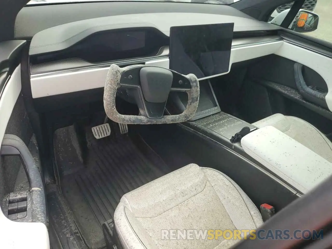 8 Photograph of a damaged car 7SAXCBE69NF354853 TESLA MODEL X 2022