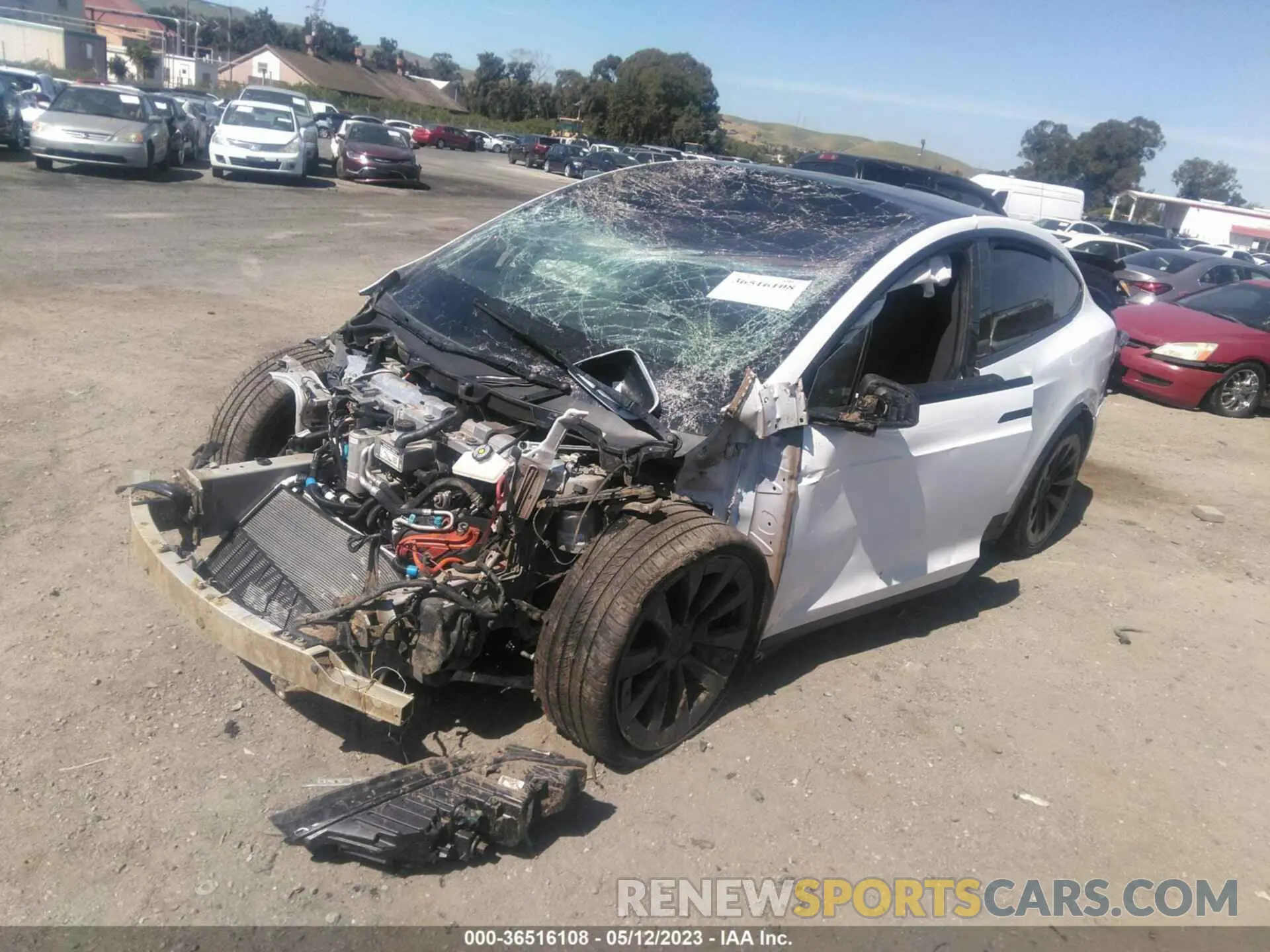 2 Photograph of a damaged car 7SAXCBE6XNF338452 TESLA MODEL X 2022