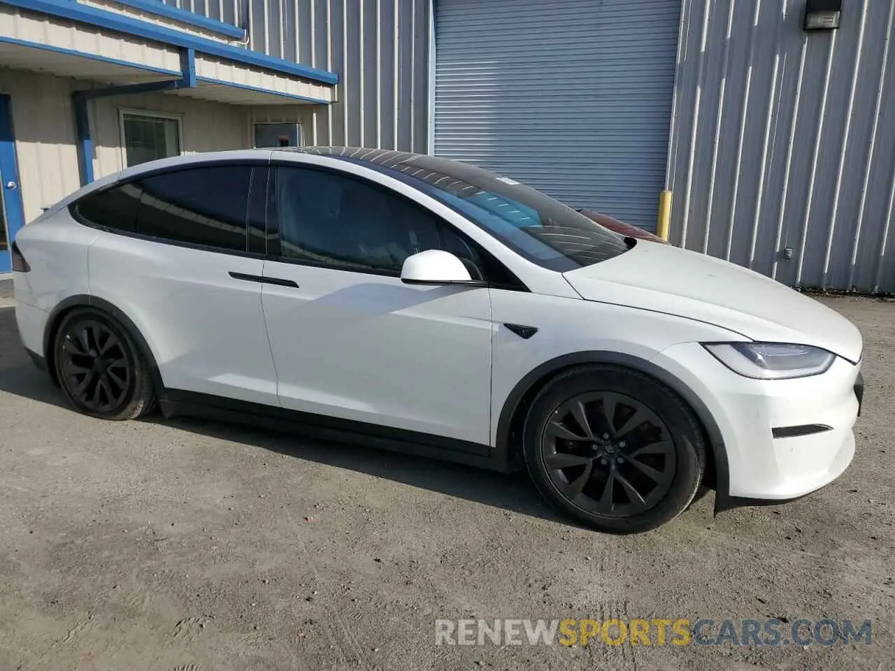 4 Photograph of a damaged car 7SAXCDE51NF342652 TESLA MODEL X 2022