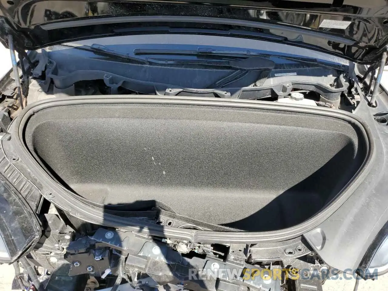 11 Photograph of a damaged car 7SAXCDE51NF346197 TESLA MODEL X 2022