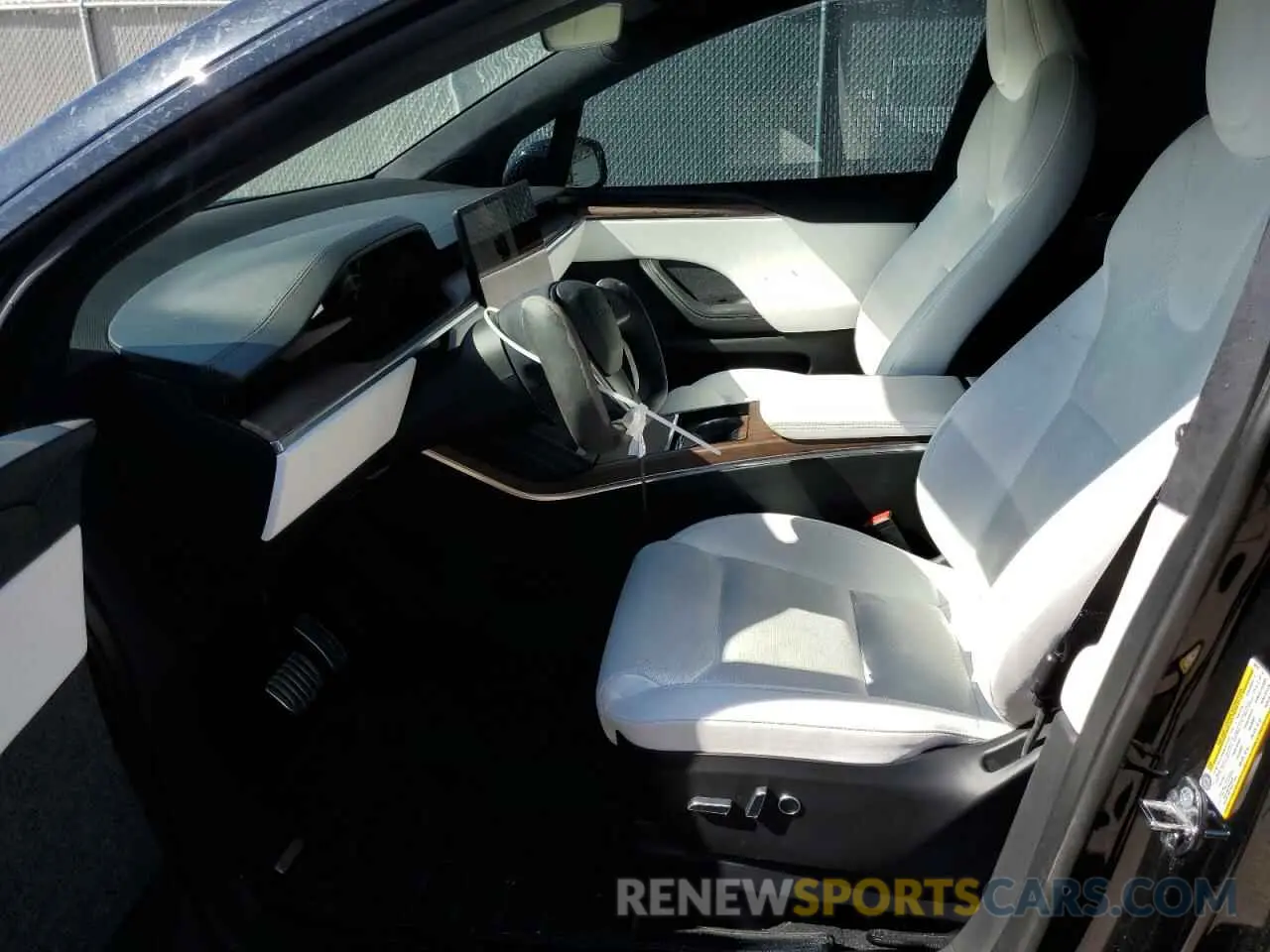 7 Photograph of a damaged car 7SAXCDE51NF346197 TESLA MODEL X 2022
