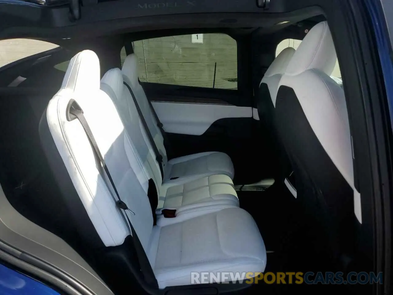 12 Photograph of a damaged car 7SAXCDE56NF337415 TESLA MODEL X 2022