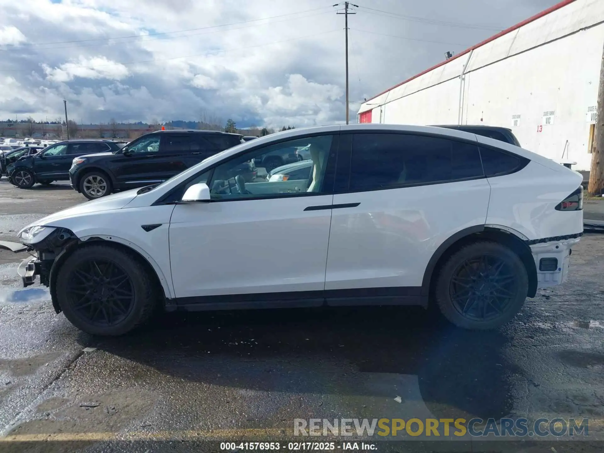 15 Photograph of a damaged car 7SAXCDE56NF360208 TESLA MODEL X 2022
