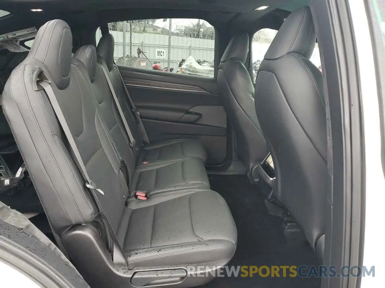 12 Photograph of a damaged car 7SAXCDE57NF338654 TESLA MODEL X 2022
