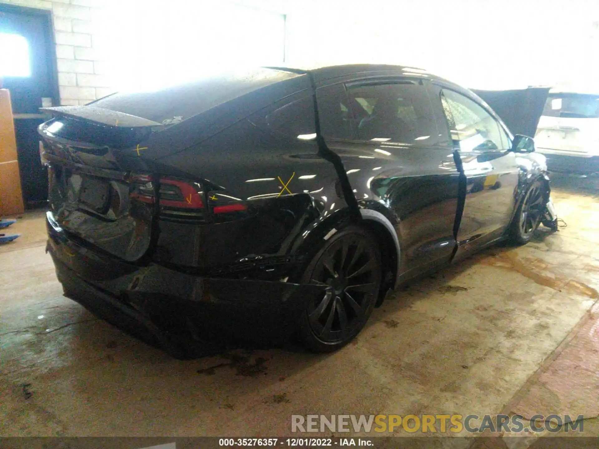 4 Photograph of a damaged car 7SAXCDE57NF338668 TESLA MODEL X 2022