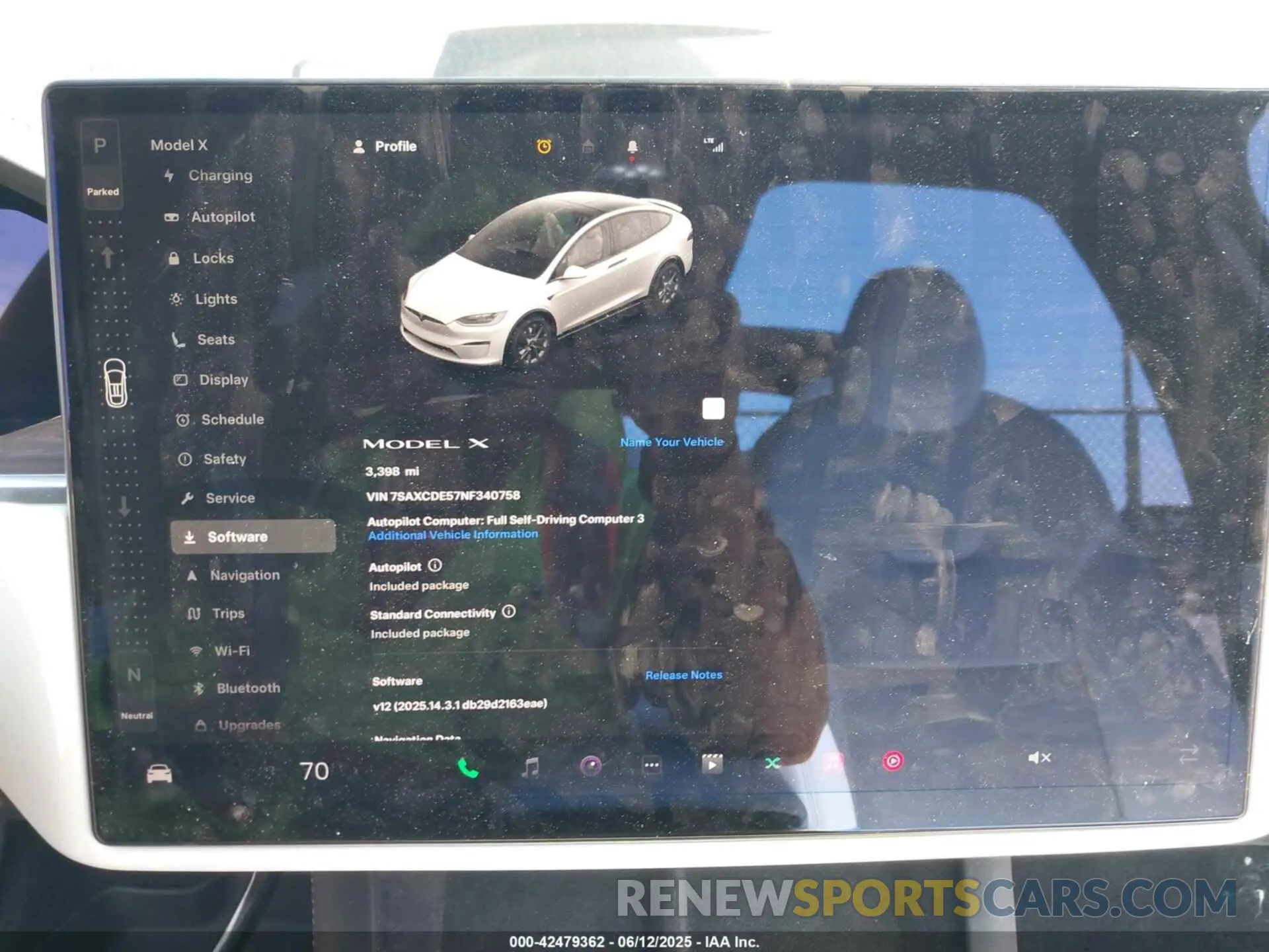 18 Photograph of a damaged car 7SAXCDE57NF340758 TESLA MODEL X 2022