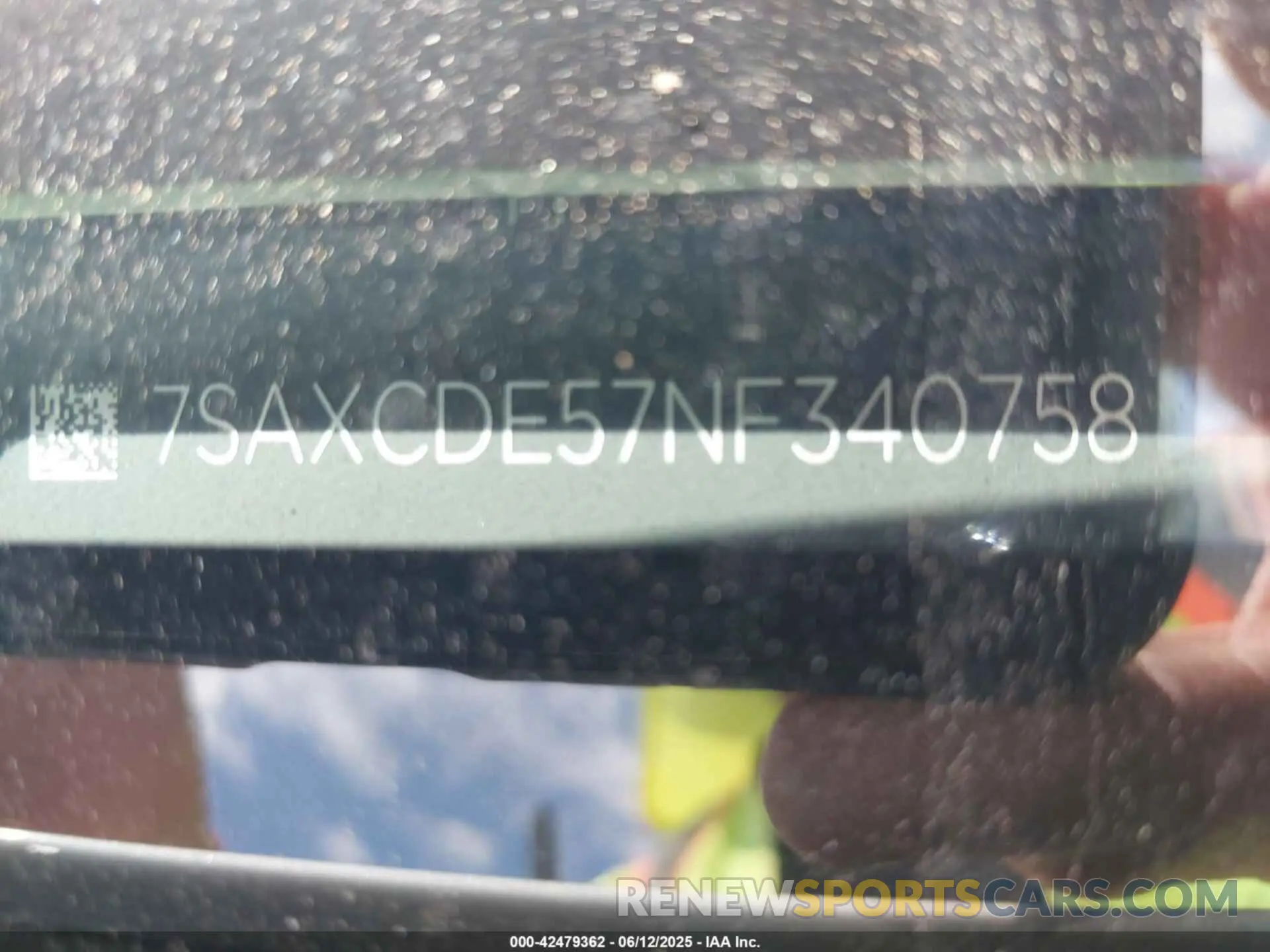 9 Photograph of a damaged car 7SAXCDE57NF340758 TESLA MODEL X 2022