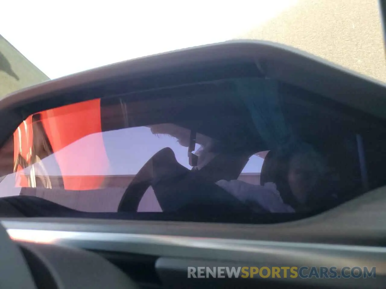 9 Photograph of a damaged car 7SAXCDE58NF339327 TESLA MODEL X 2022