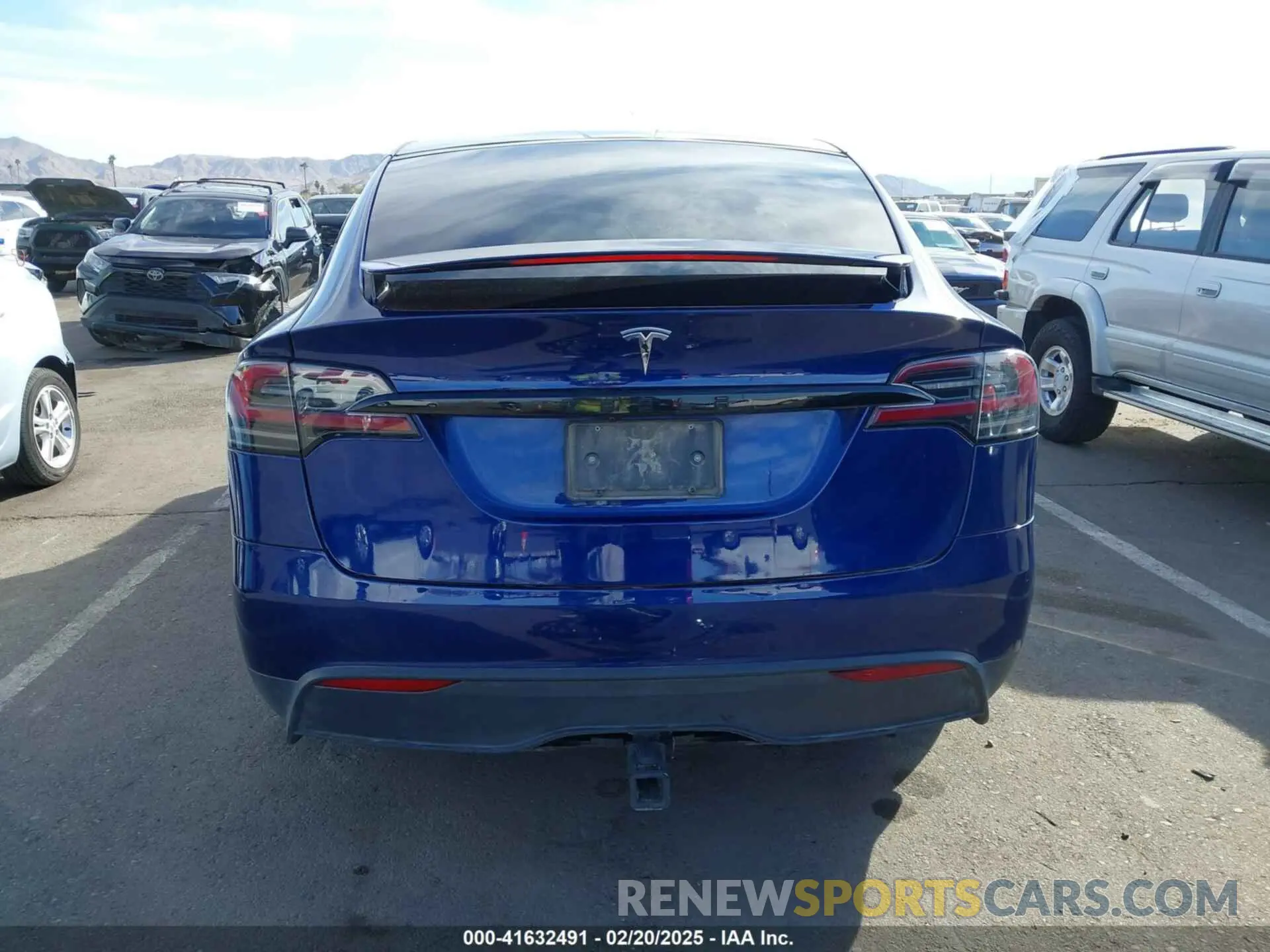 16 Photograph of a damaged car 7SAXCDE58NF341112 TESLA MODEL X 2022