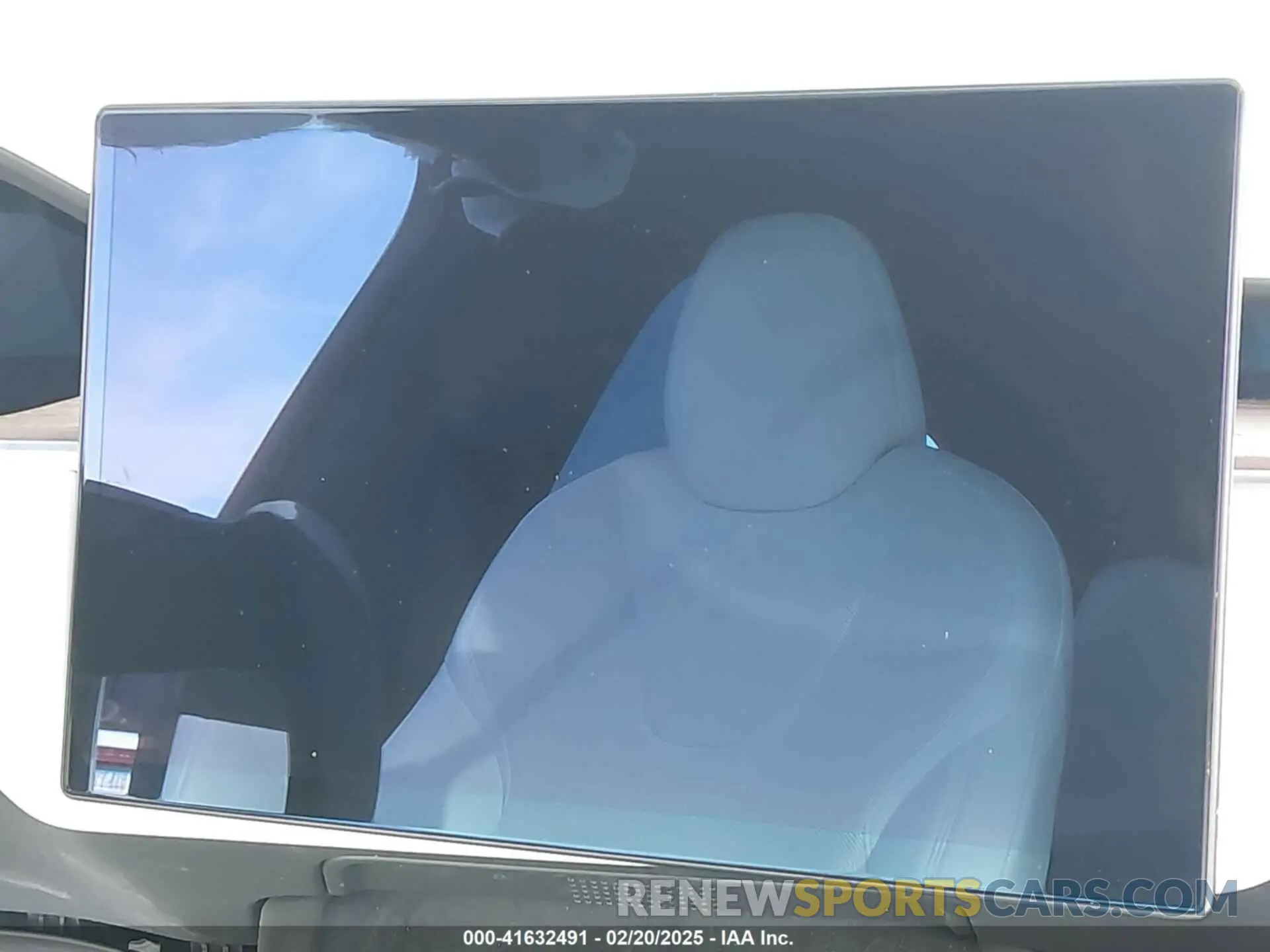 17 Photograph of a damaged car 7SAXCDE58NF341112 TESLA MODEL X 2022