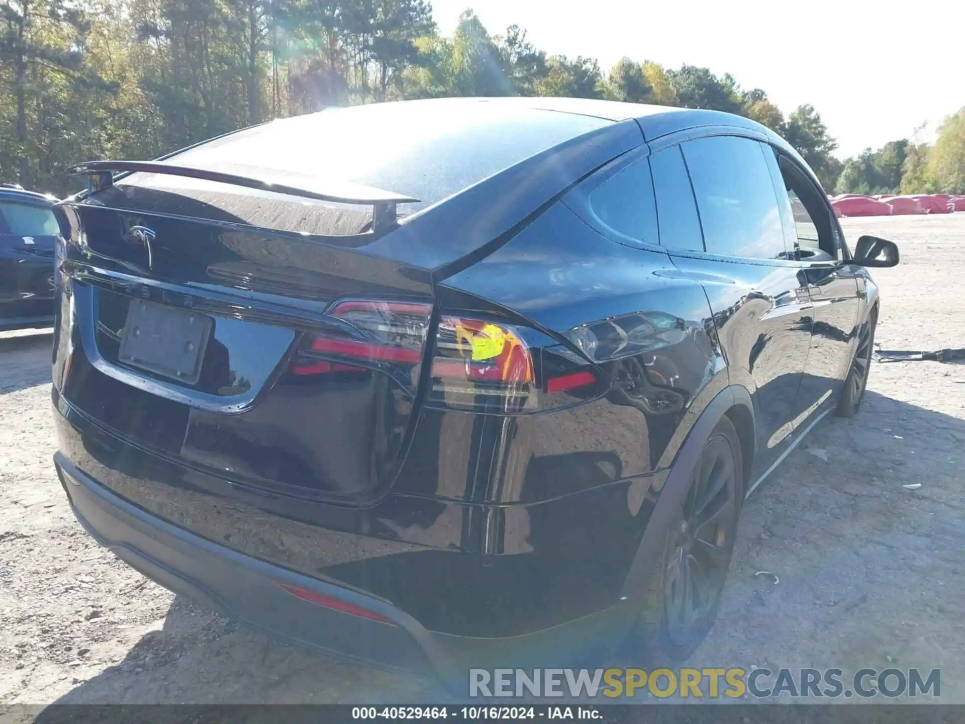 4 Photograph of a damaged car 7SAXCDE58NF364034 TESLA MODEL X 2022