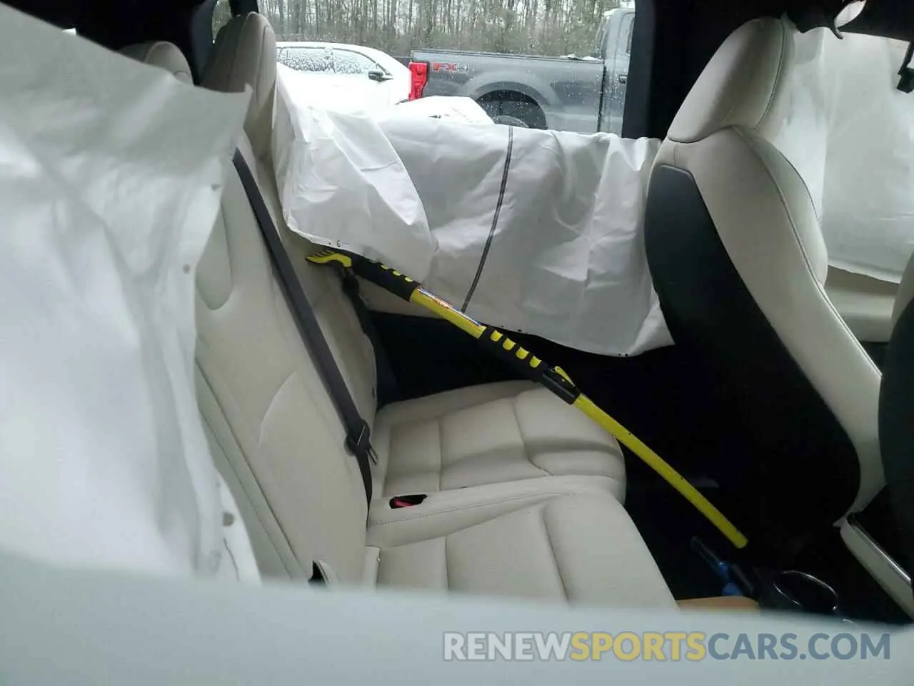 11 Photograph of a damaged car 7SAXCDE59NF358968 TESLA MODEL X 2022