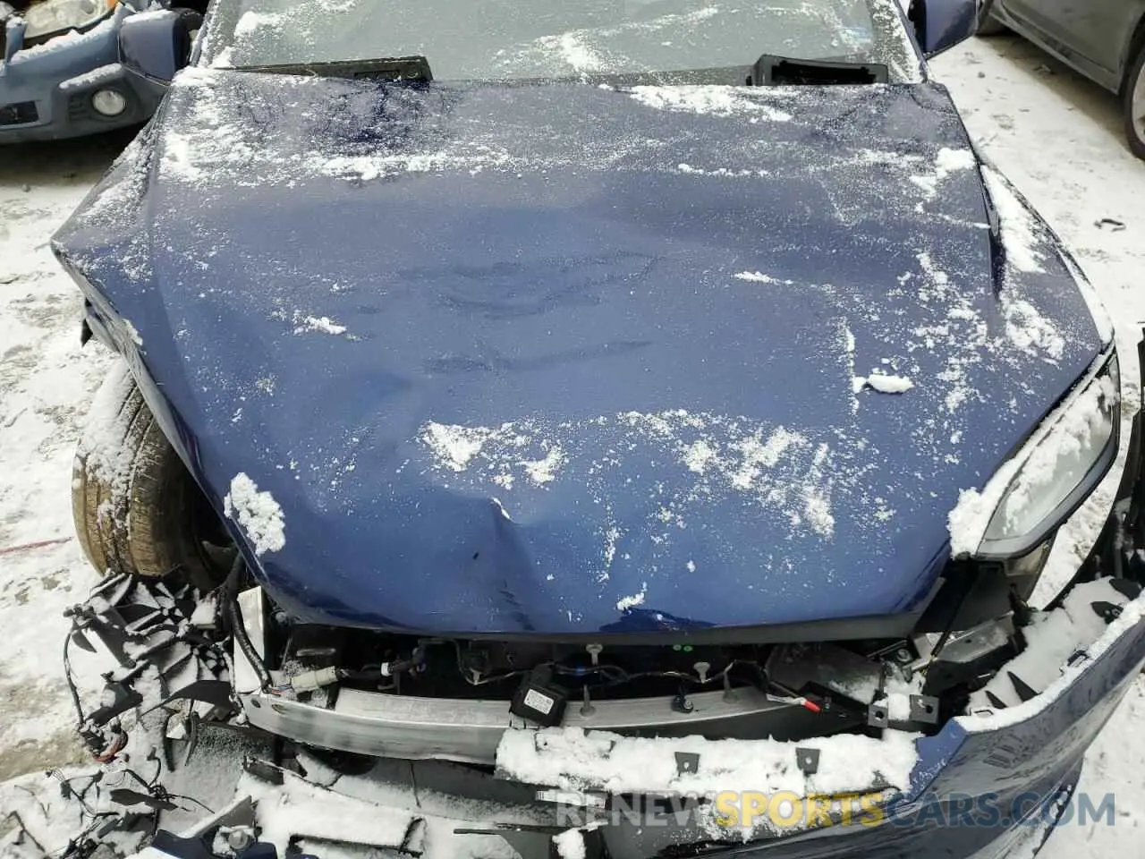 12 Photograph of a damaged car 7SAXCDE59NF358968 TESLA MODEL X 2022