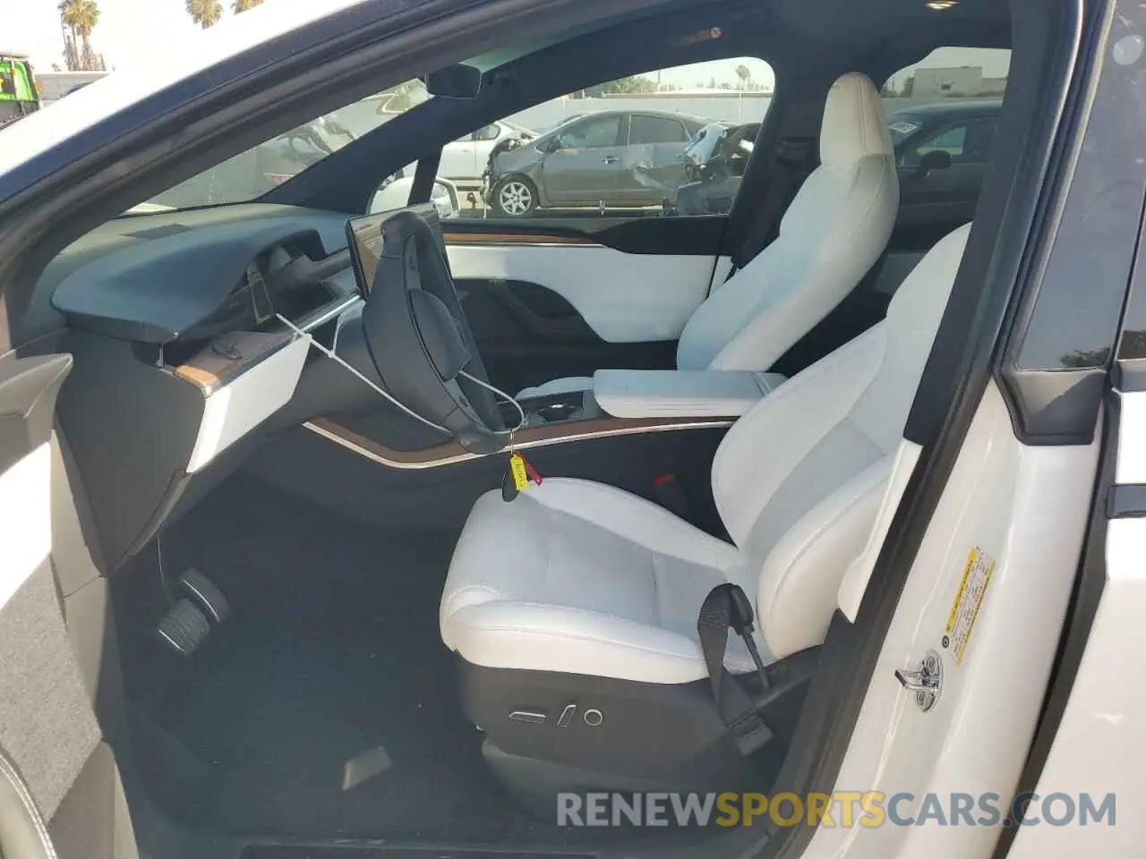 7 Photograph of a damaged car 7SAXCDE5XNF342519 TESLA MODEL X 2022
