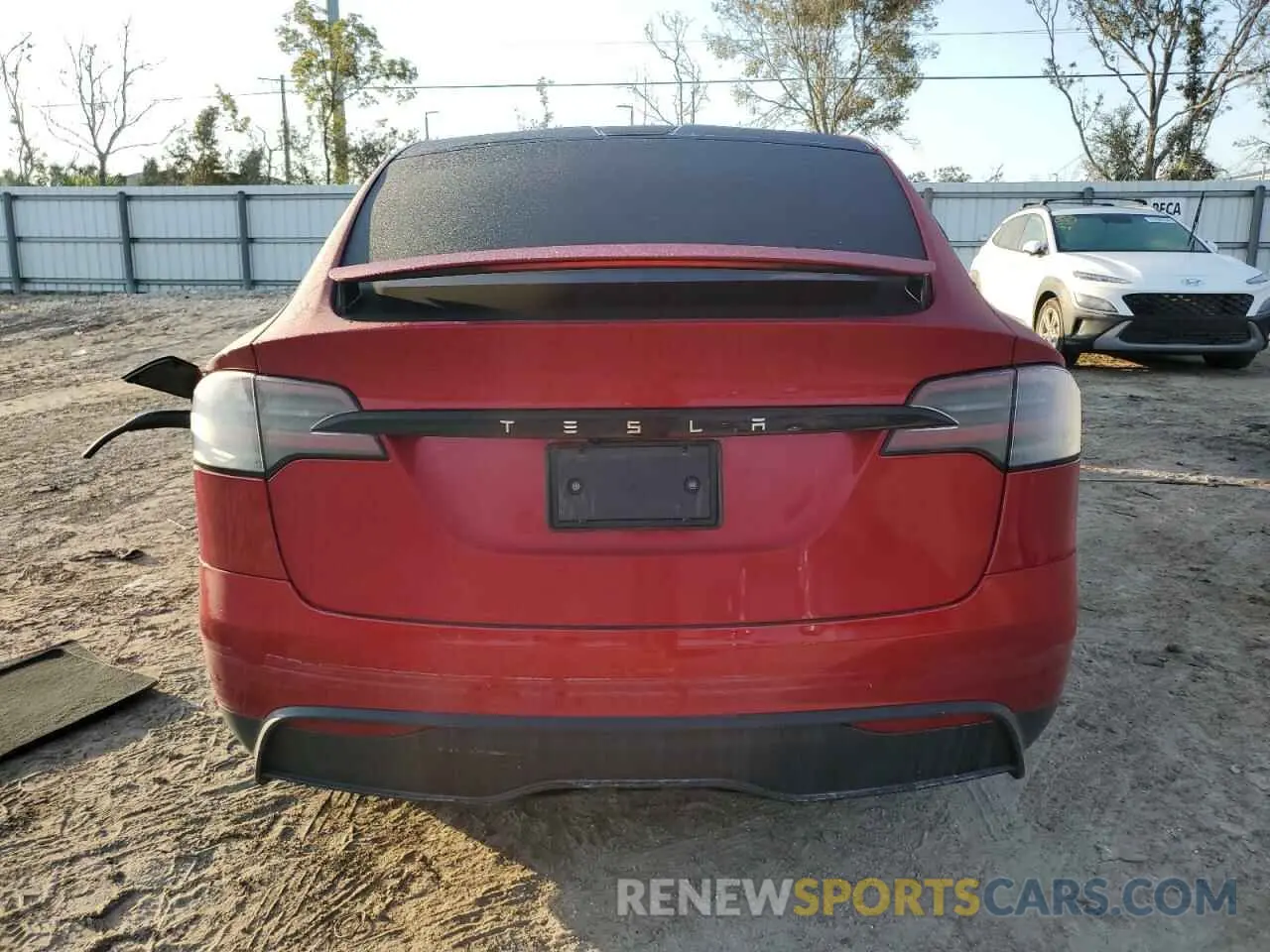 6 Photograph of a damaged car 7SAXCAE50PF402762 TESLA MODEL X 2023
