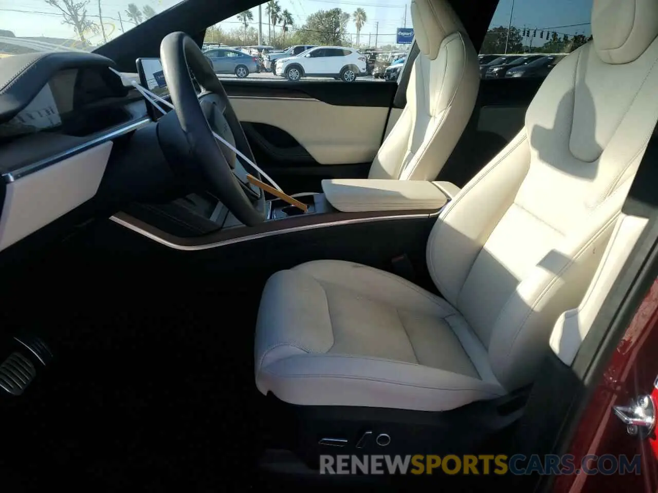 7 Photograph of a damaged car 7SAXCAE50PF402762 TESLA MODEL X 2023