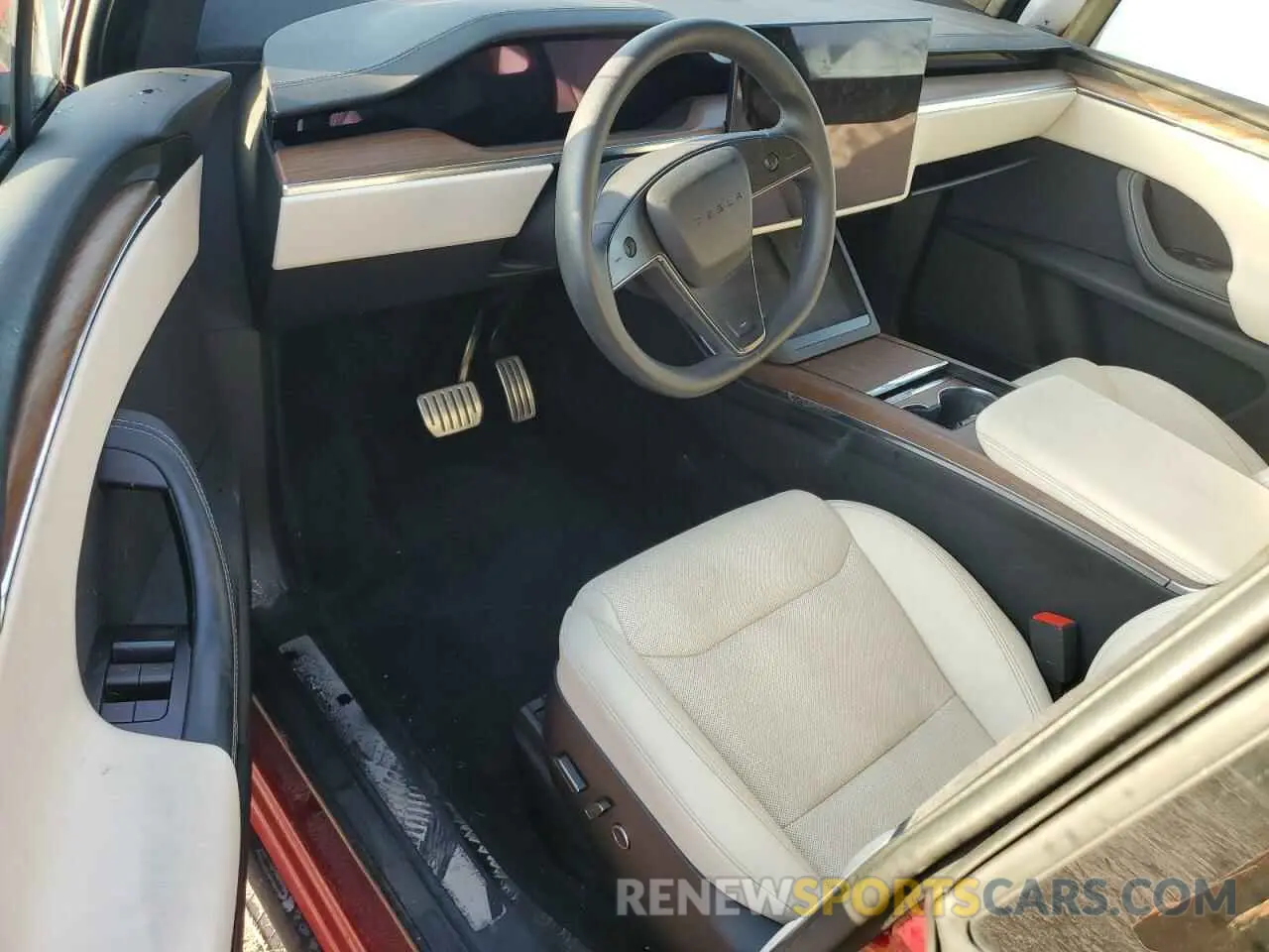 8 Photograph of a damaged car 7SAXCAE50PF402762 TESLA MODEL X 2023