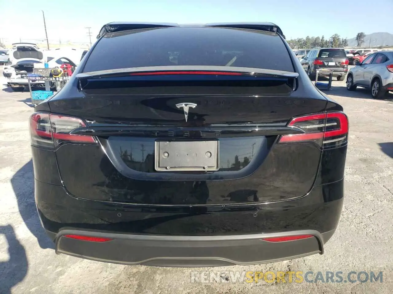6 Photograph of a damaged car 7SAXCAE54PF380894 TESLA MODEL X 2023